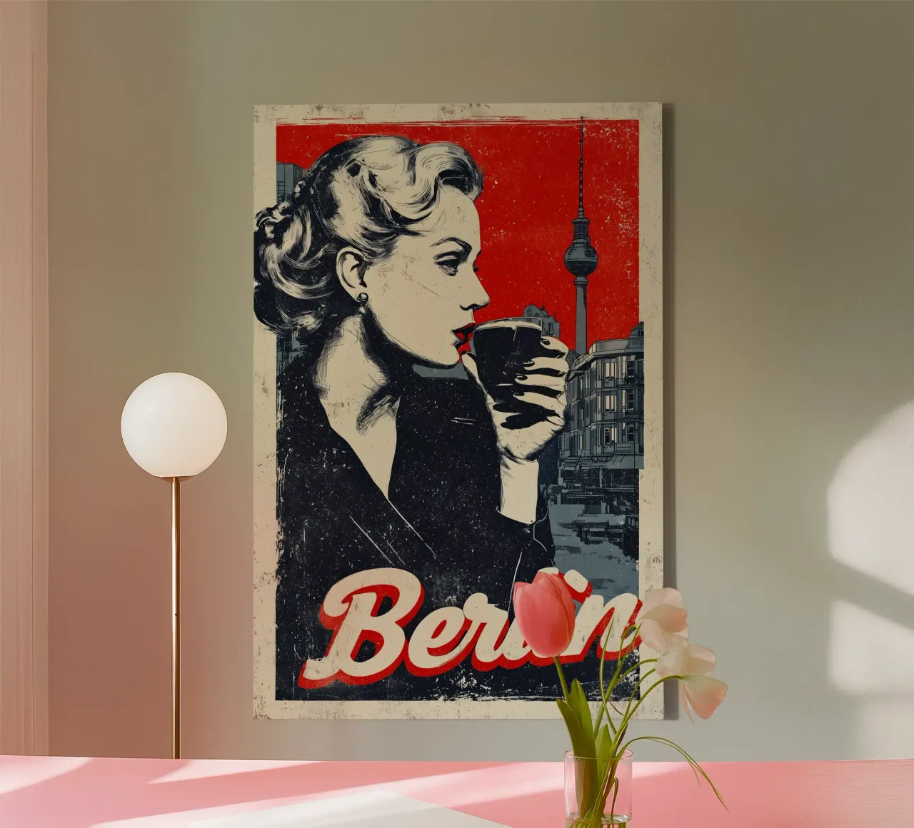 Torre televisiva retrò di Berlino tela con Cornice a cassetta da Vintage Travel Art