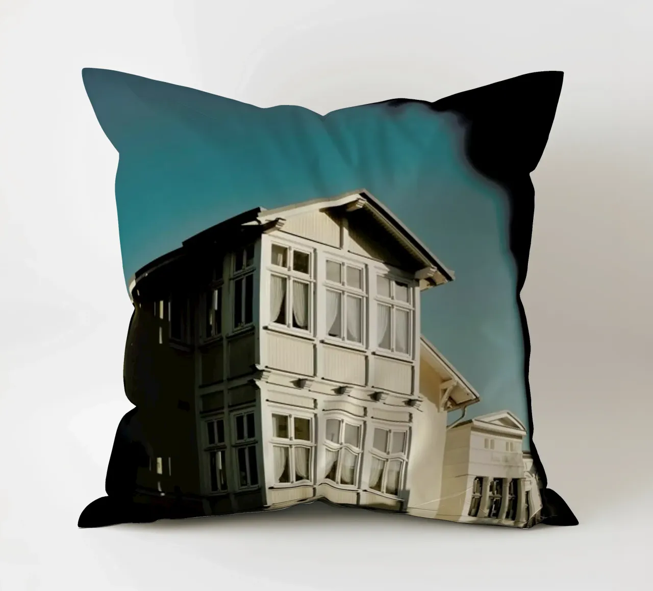 The Hidden House cuscino da Sebastian Hilgetag