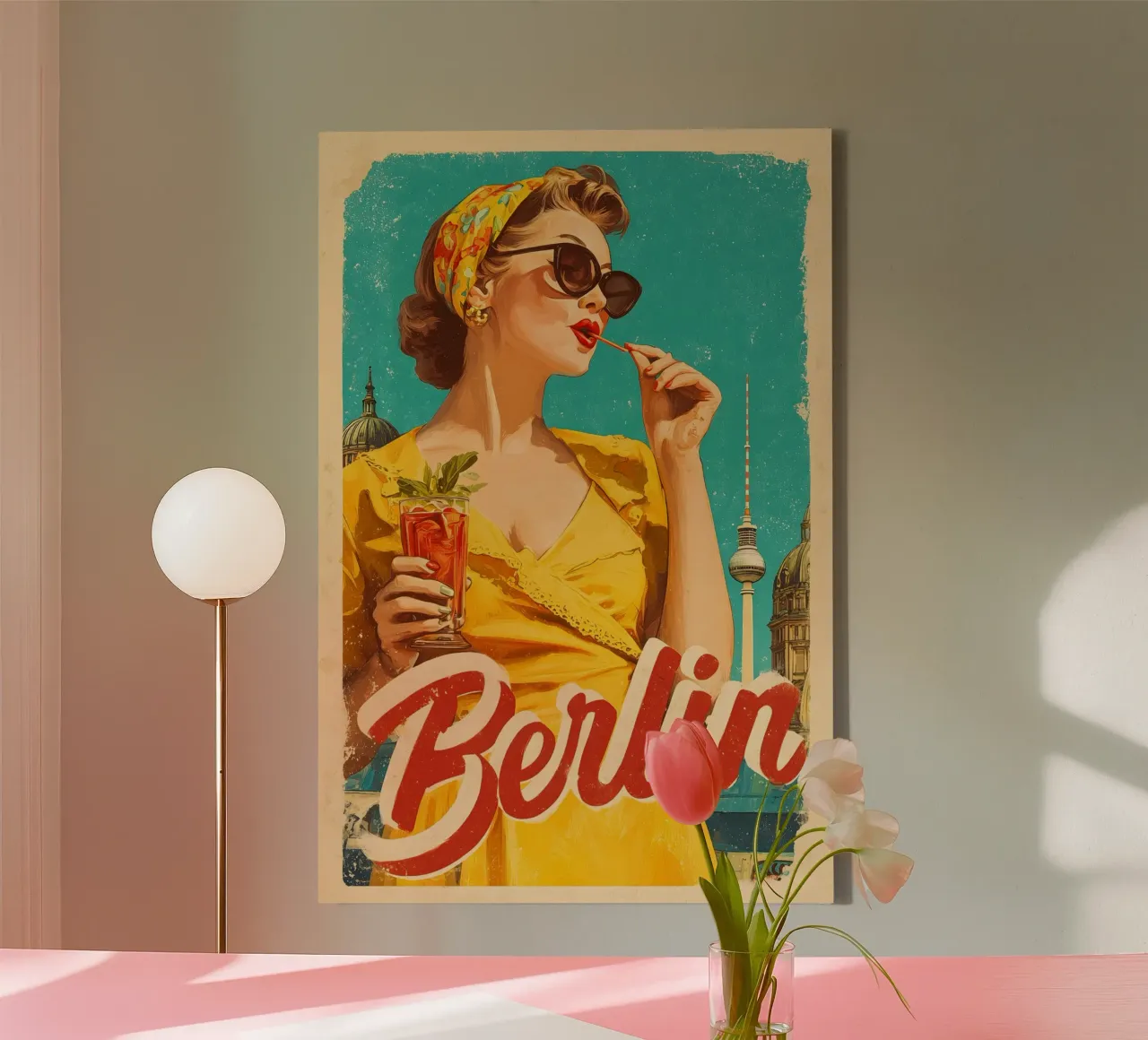 Berlin retro Fernsehturm Leinwand mit Schattenfugenrahmen von Vintage Travel Art