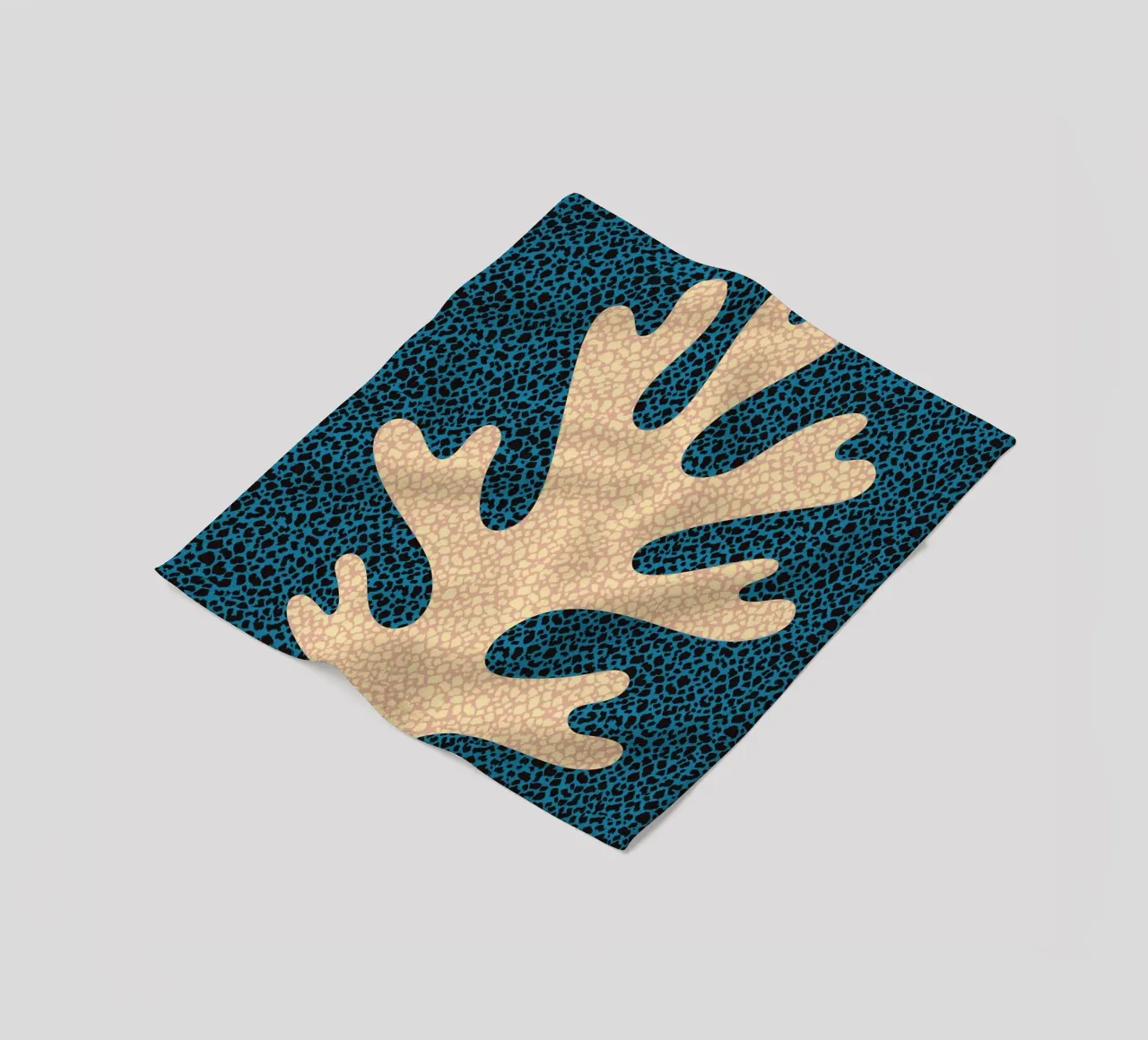 Corallo pastello piastrellato coperta in pile da Little Dean