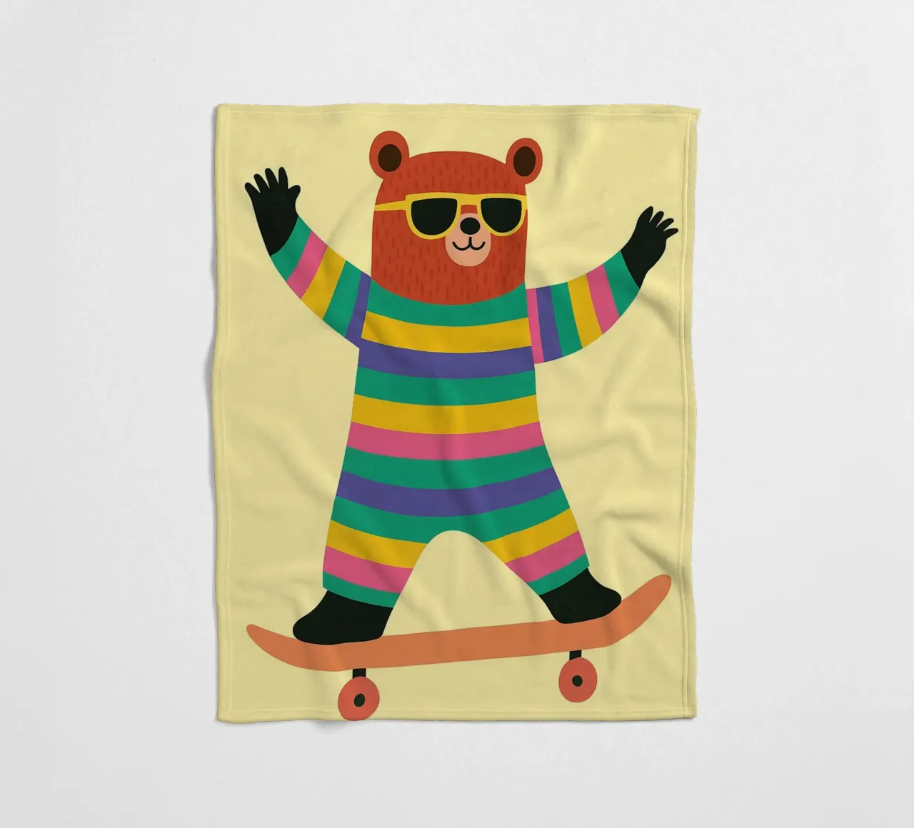 grappige beer met skateboard fleecedeken van oneone