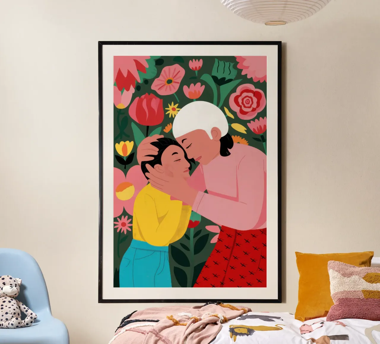 Abbraccio di tulipani poster con telaio in legno da Sentinel Glow