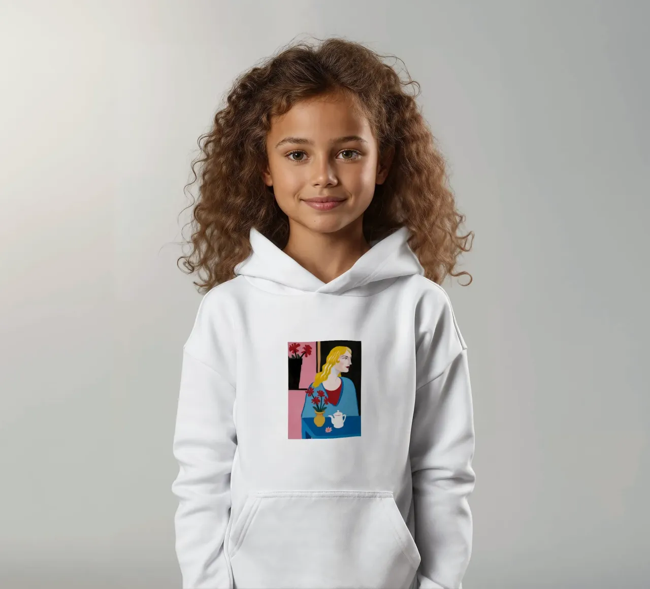 Blondine mit Teekanne Kinder Hoodie von Marigold Tiga