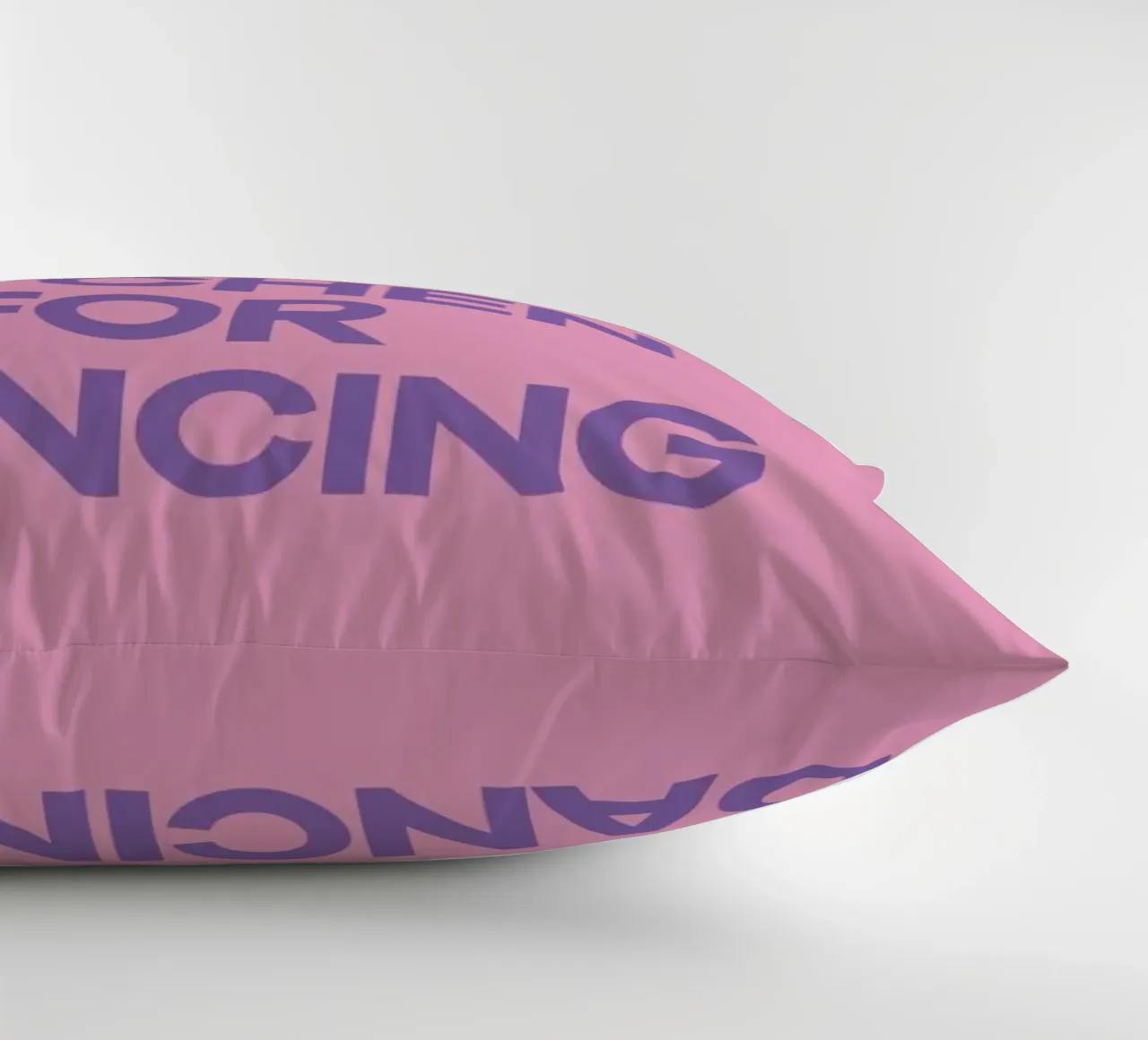 This Kitchen is for Dancing Purple kussen van Pure