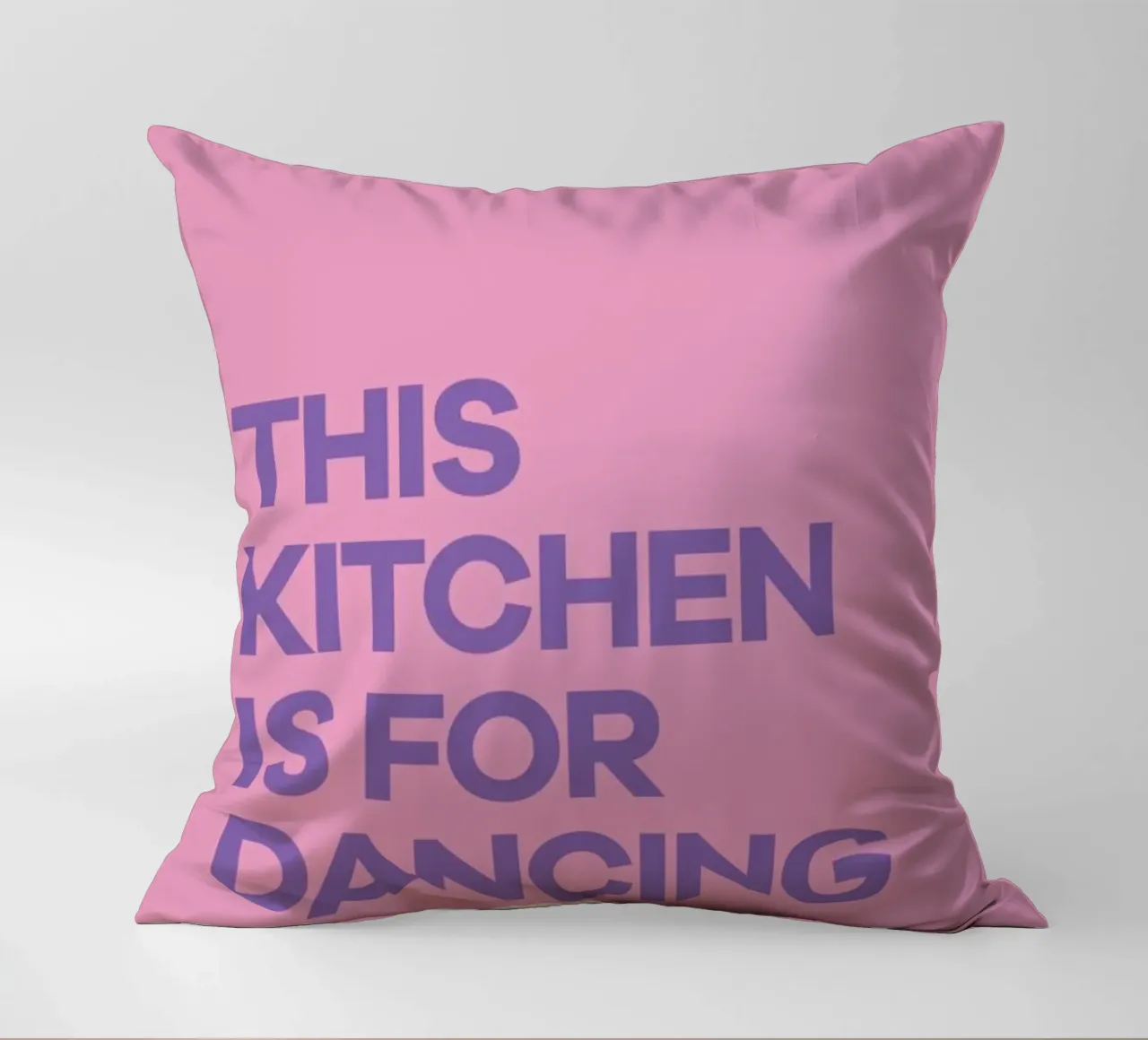 This Kitchen is for Dancing Purple kussen van Pure
