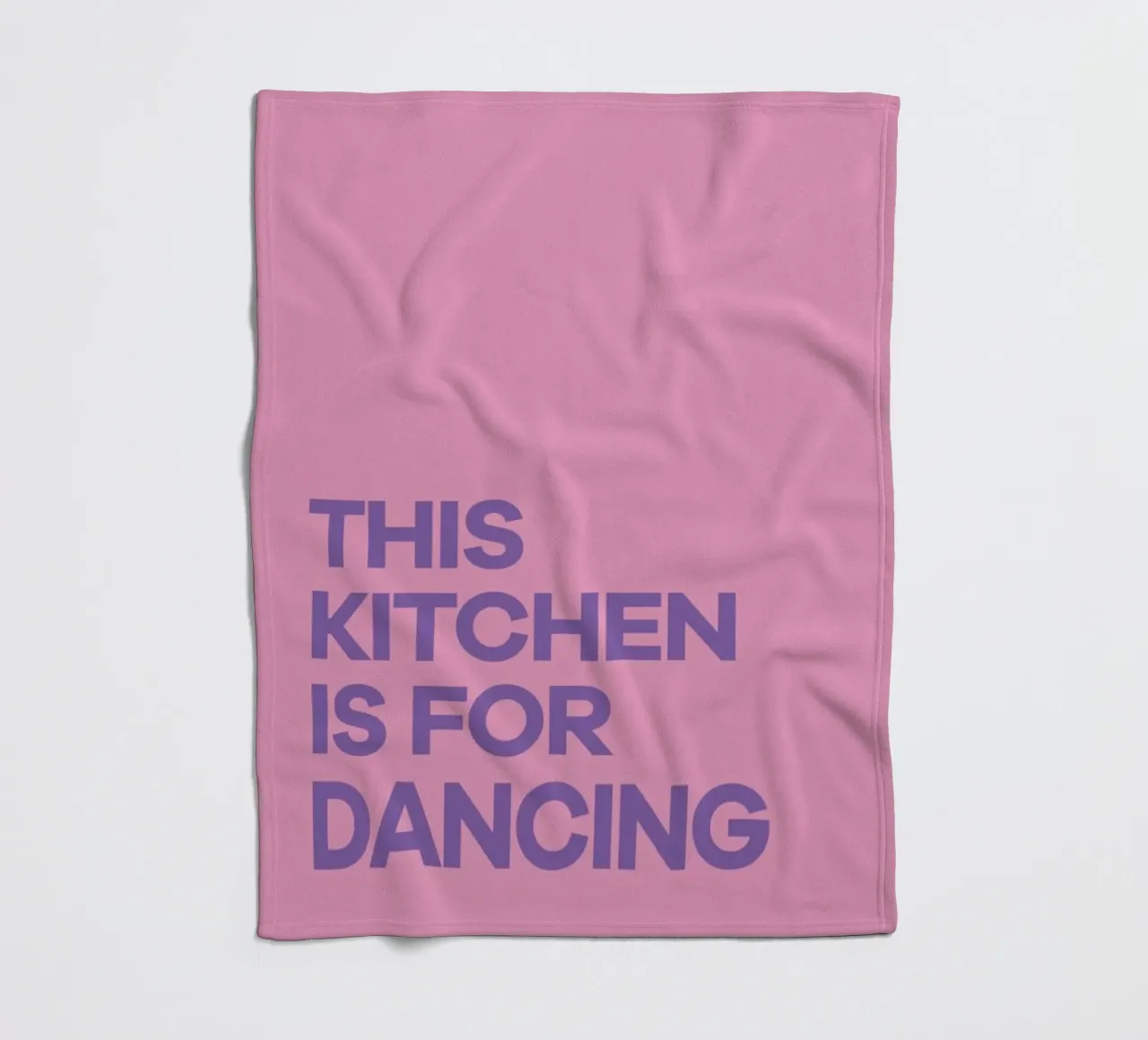 This Kitchen is for Dancing Purple fleecedeken van Pure