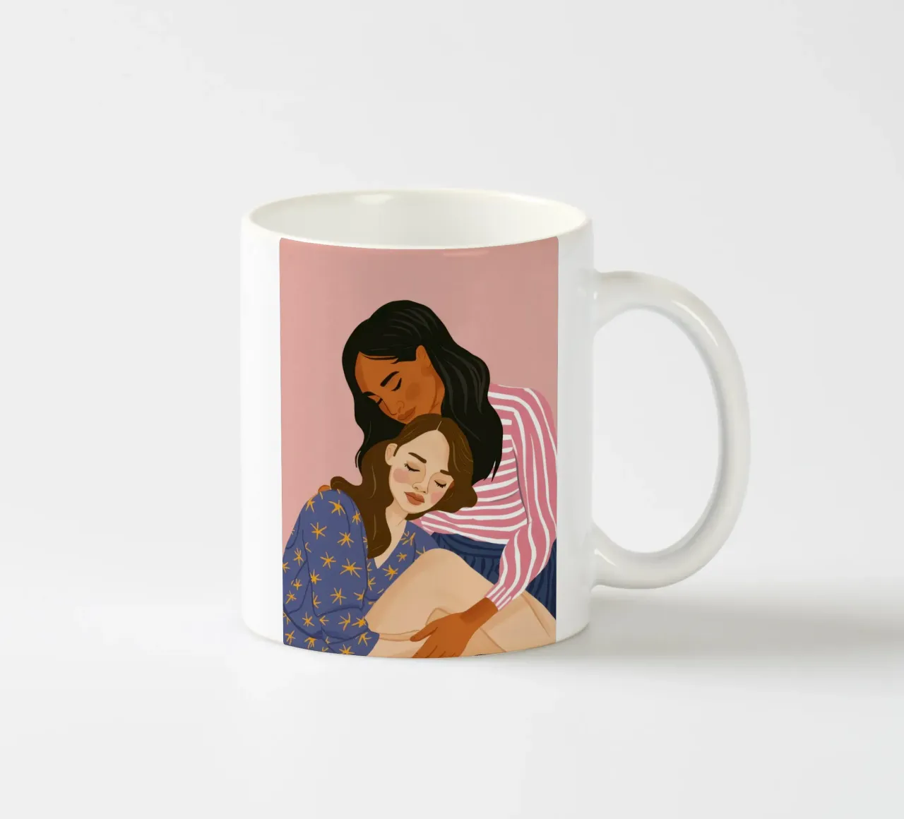 L'abbraccio amorevole degli amici tazza in ceramica da Sentinel Glow