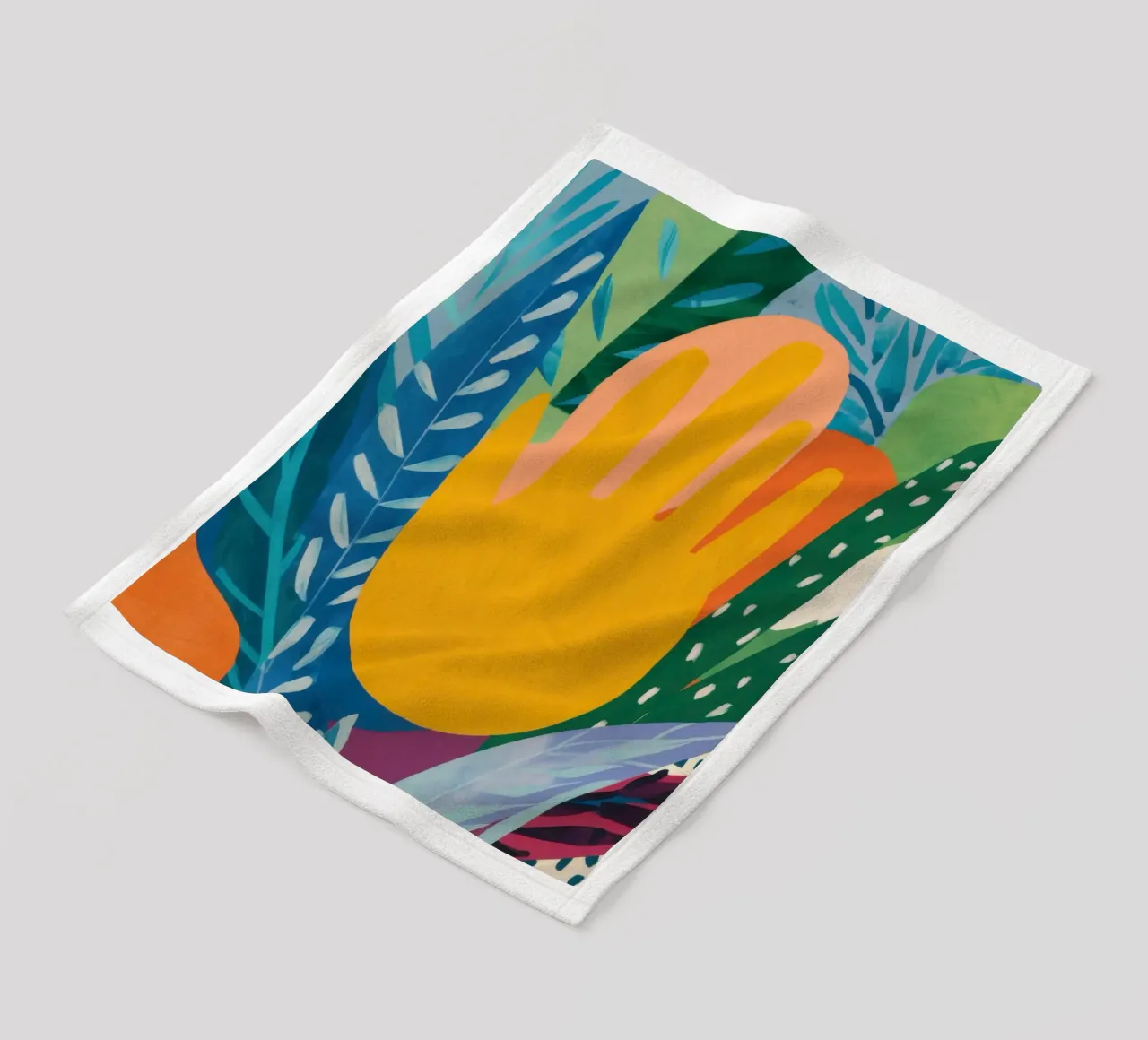 Mano d'oro coperta in pile da Arcane Lines