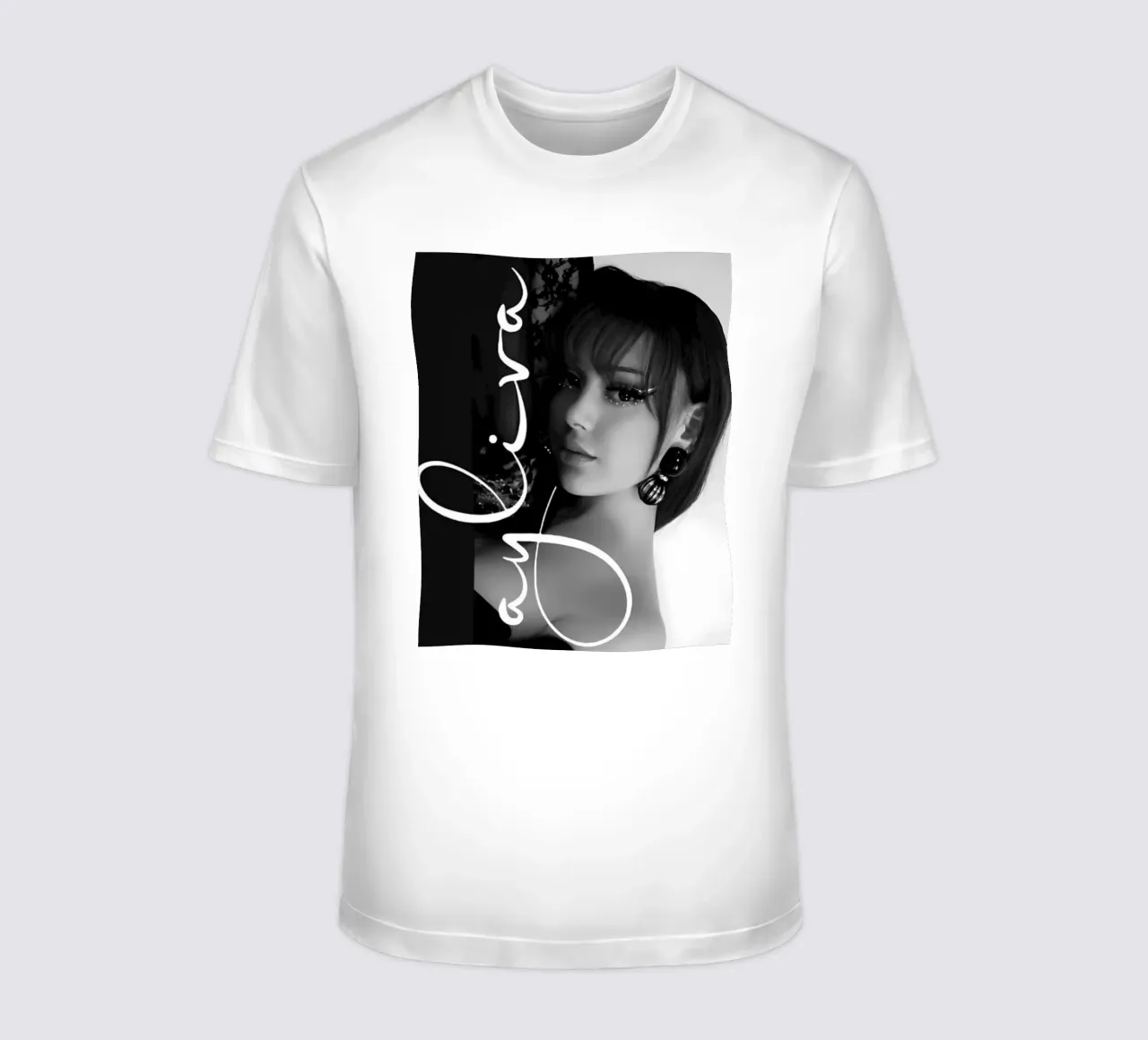 Ayliva Monochrome t-shirt by vintage
