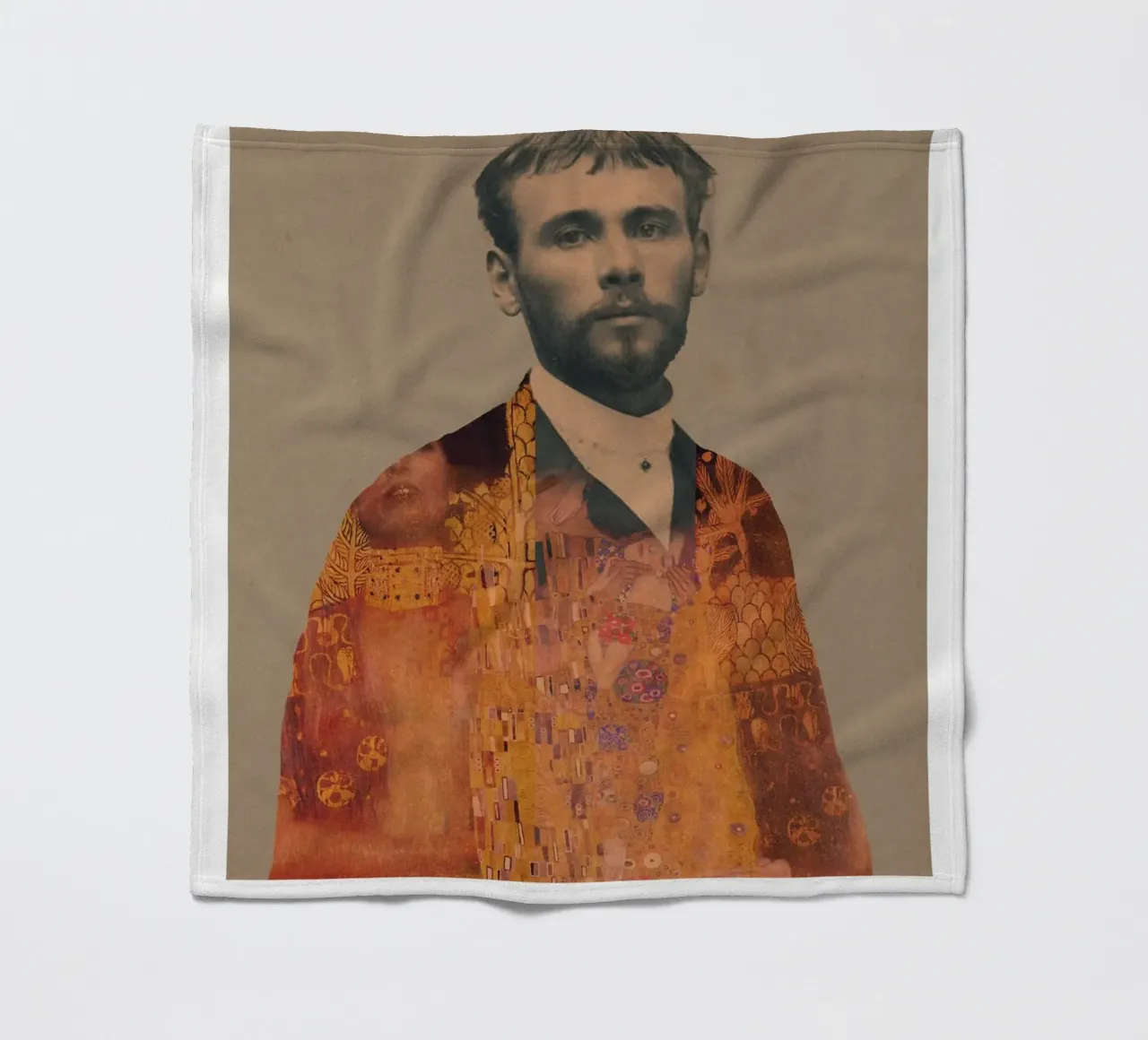 for Gustav Klimt with border coperta in pile da Frank Moth