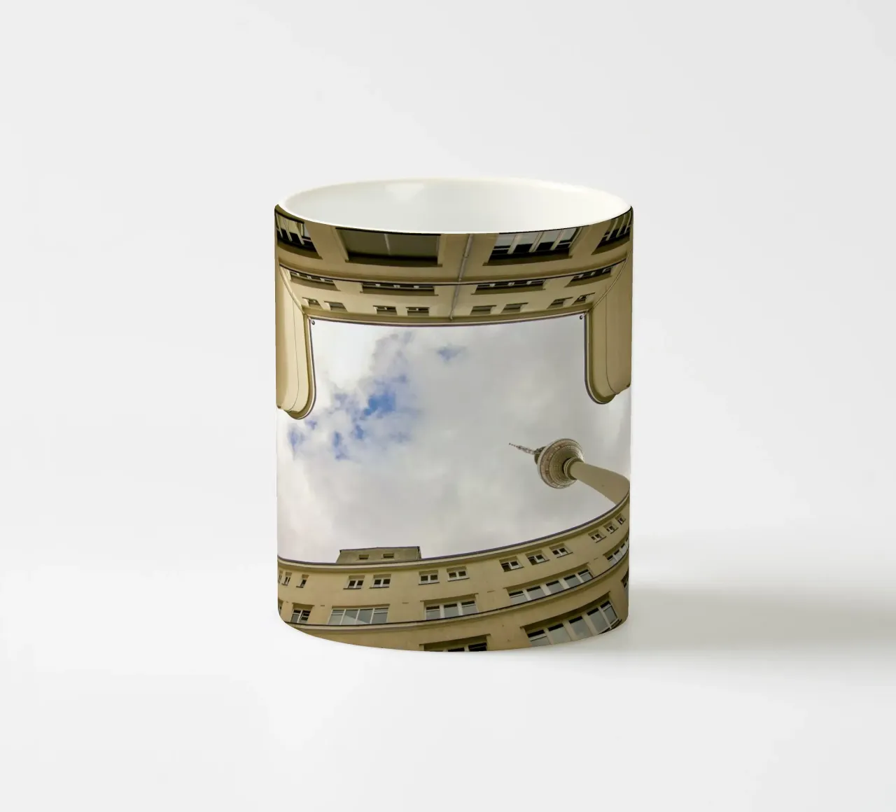 Hinterhof 80 tazza in ceramica da Marc Gruninger