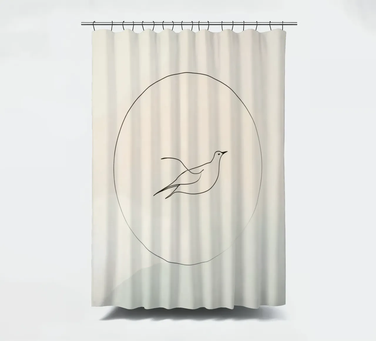 Elegante opera d'arte minimale di un uccello in volo che raffigura la libertà tenda da doccia da DesignDoodle