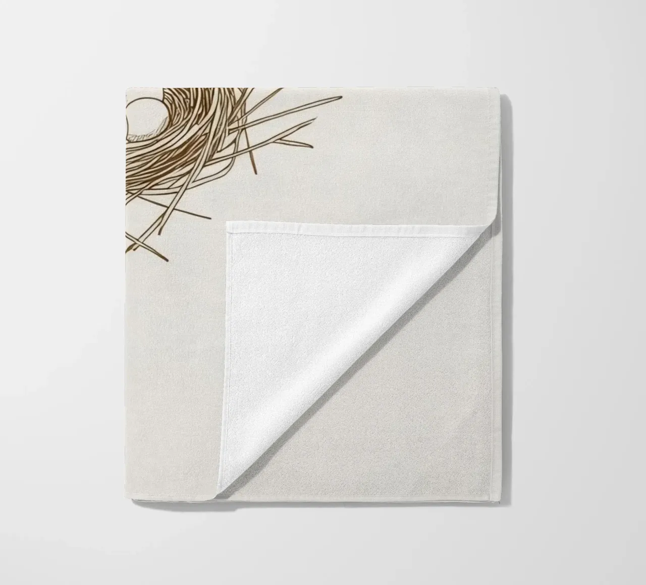 Illustrazione del nido con tre uova bianche all'interno, telo mare da DesignDoodle
