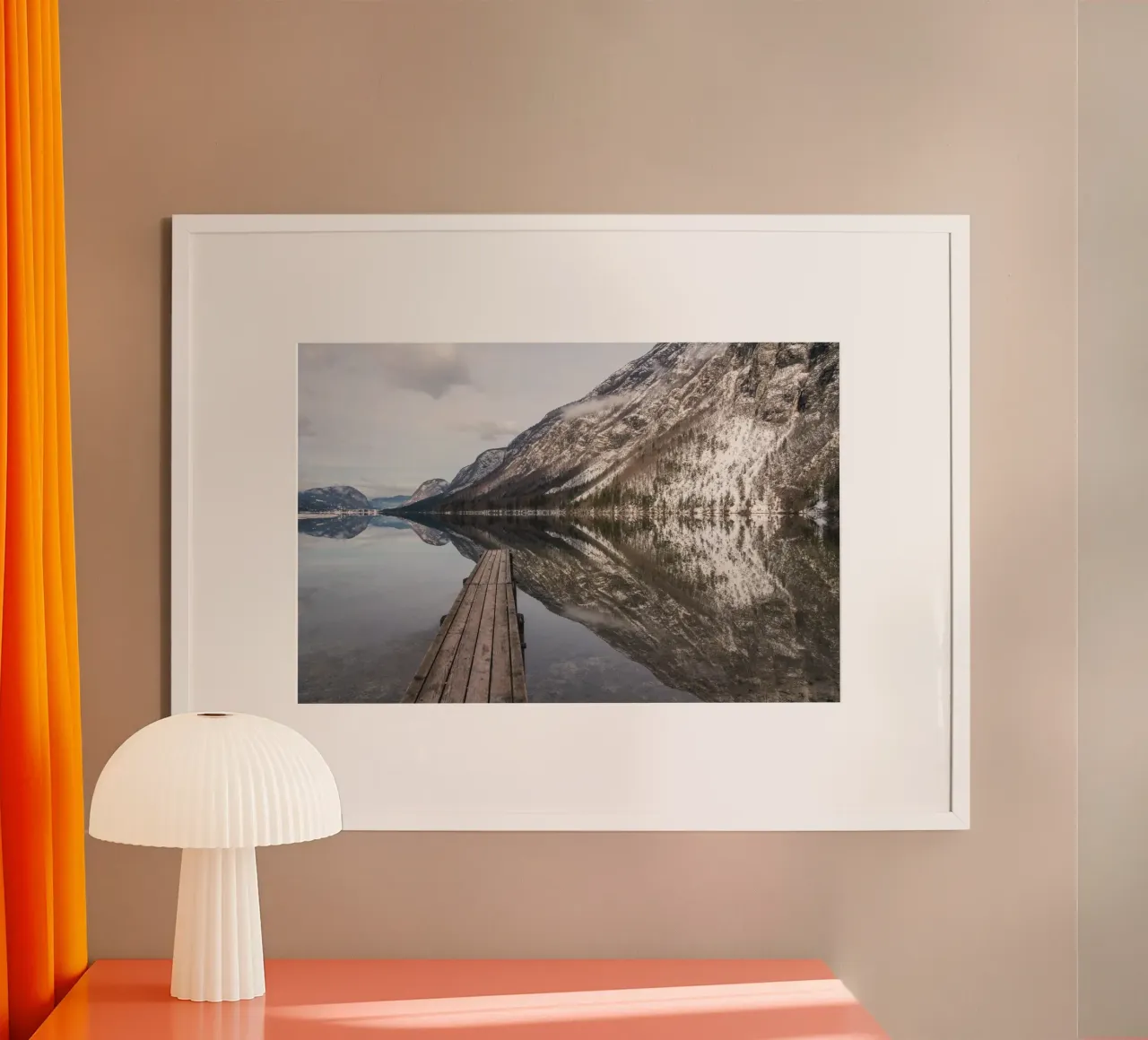 Paesaggio onirico poster con telaio in alluminio da PhotoVibe Decor