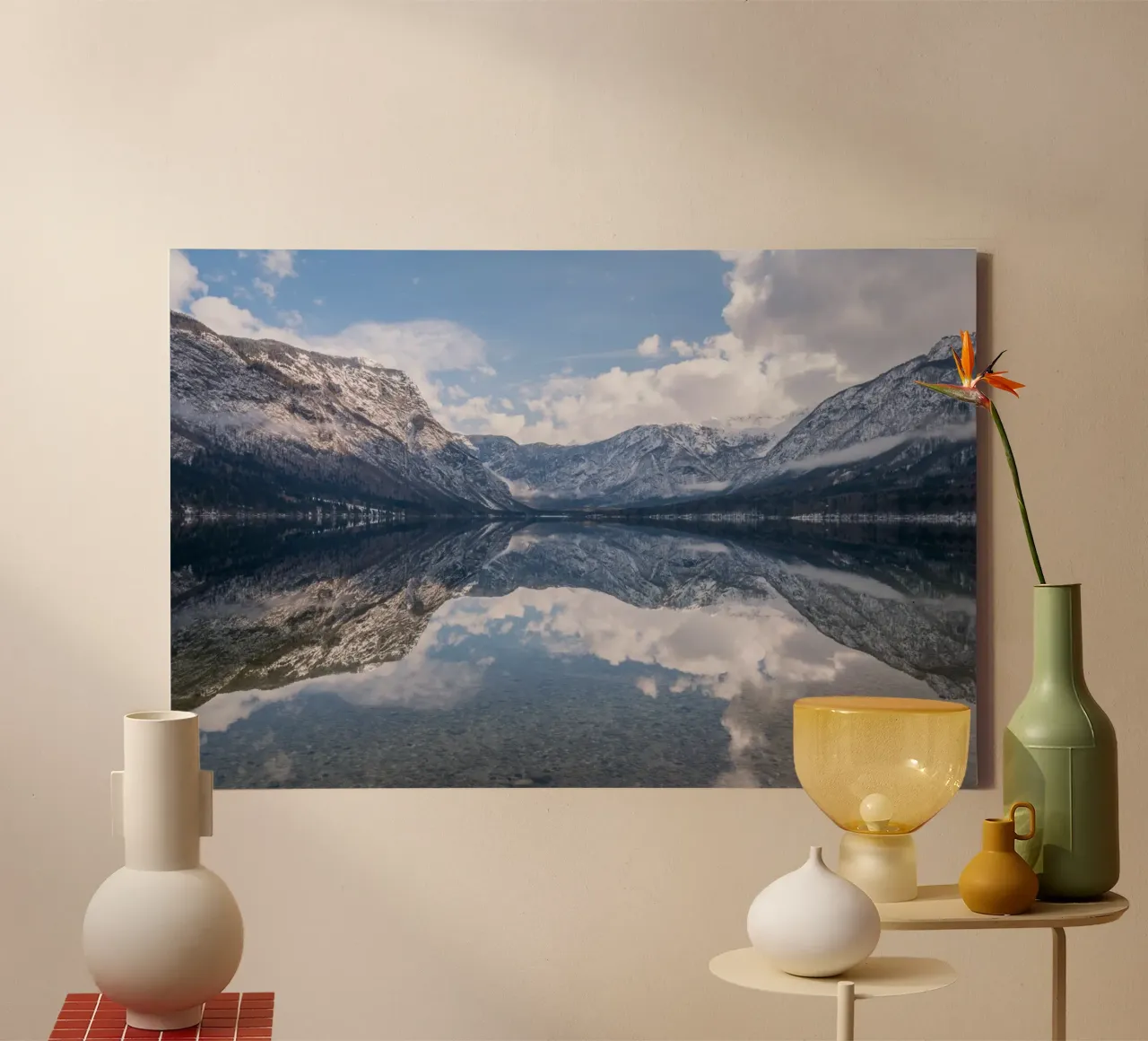 Paesaggio onirico tela con Cornice a cassetta da PhotoVibe Decor