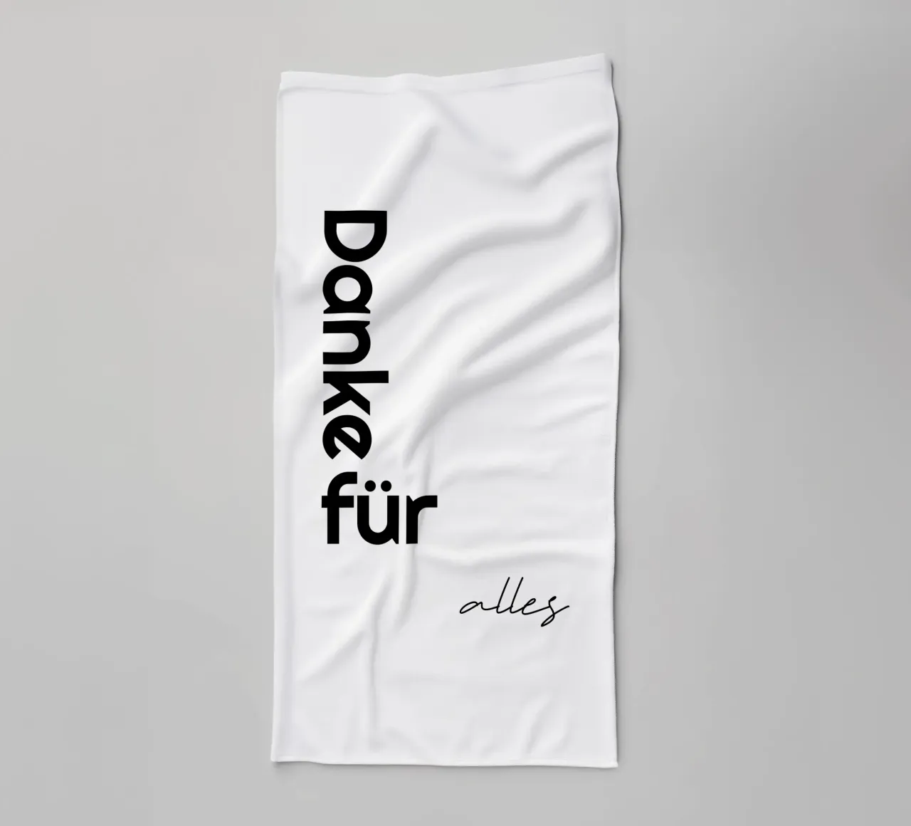 Grazie di tutto asciugamano da bagno da YV TYPOGRAPHY