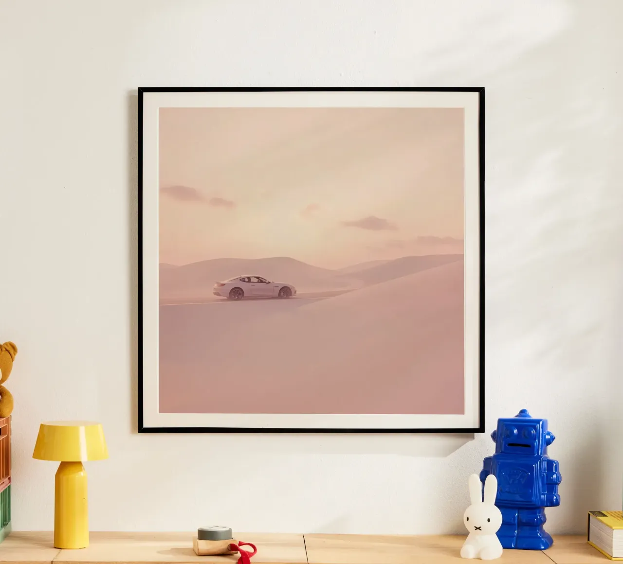 Un deportivo blanco recorre las dunas al atardecer hahnemühle de DesignDoodle