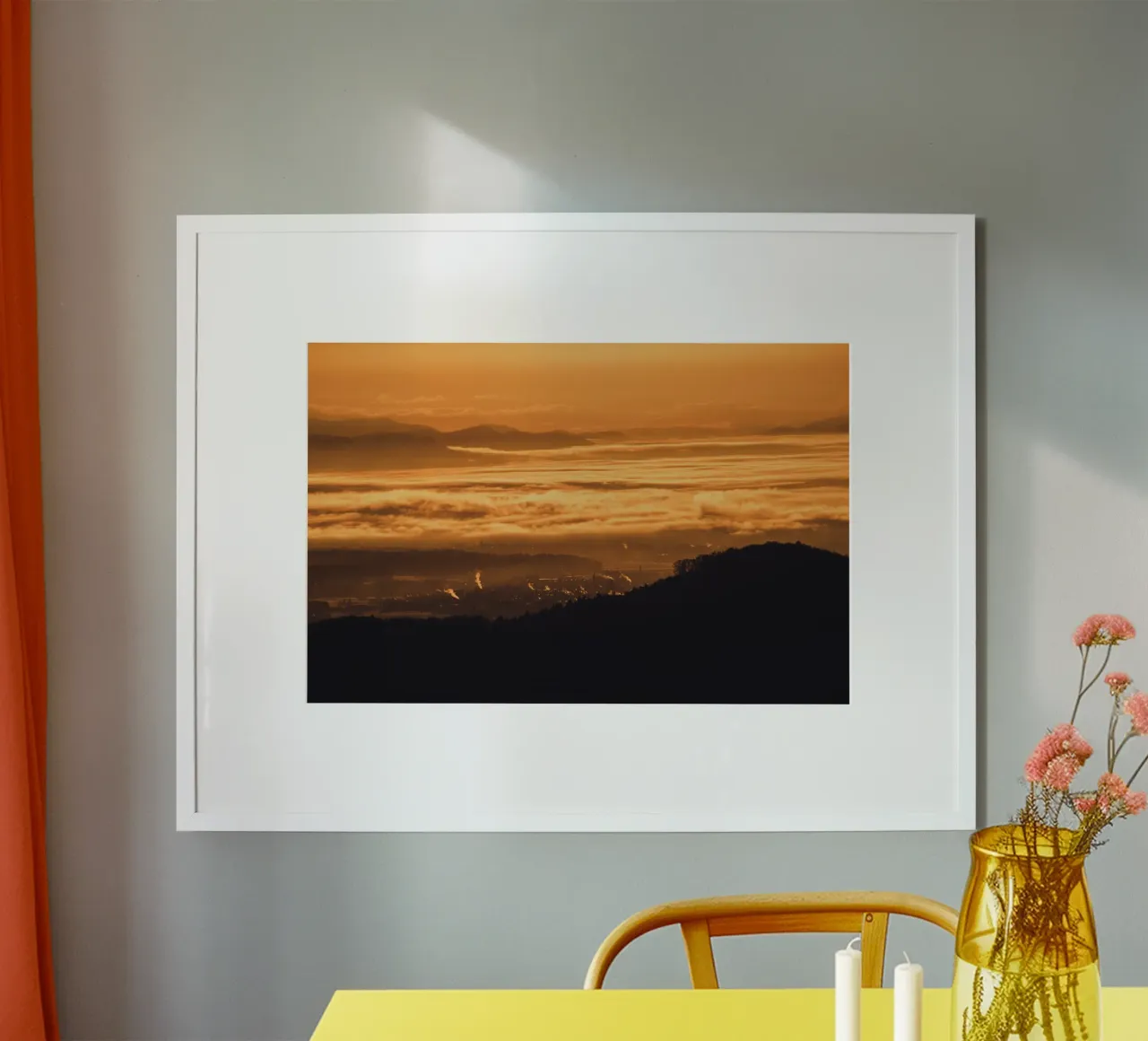 Paesaggio onirico poster con telaio in legno da PhotoVibe Decor