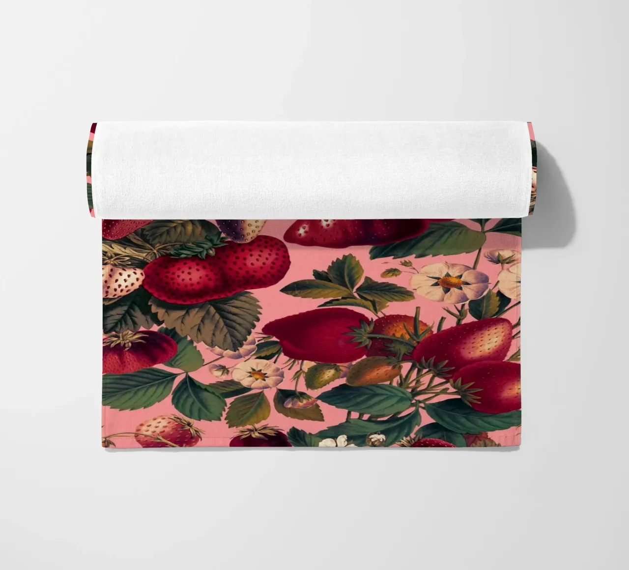 Strawberry Fields Forever VIII telo mare da burcukorkmazyurek