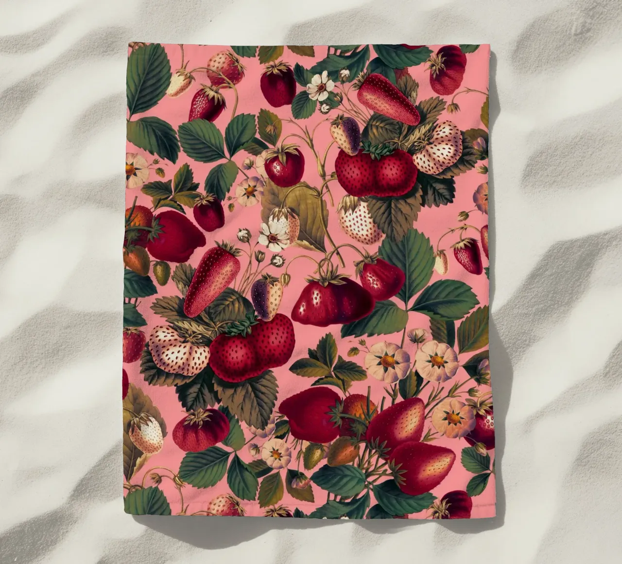 Strawberry Fields Forever VIII telo mare da burcukorkmazyurek