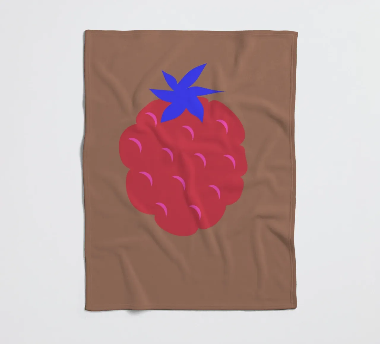 raspberry Fleecedecke von FRICKE DESIGN