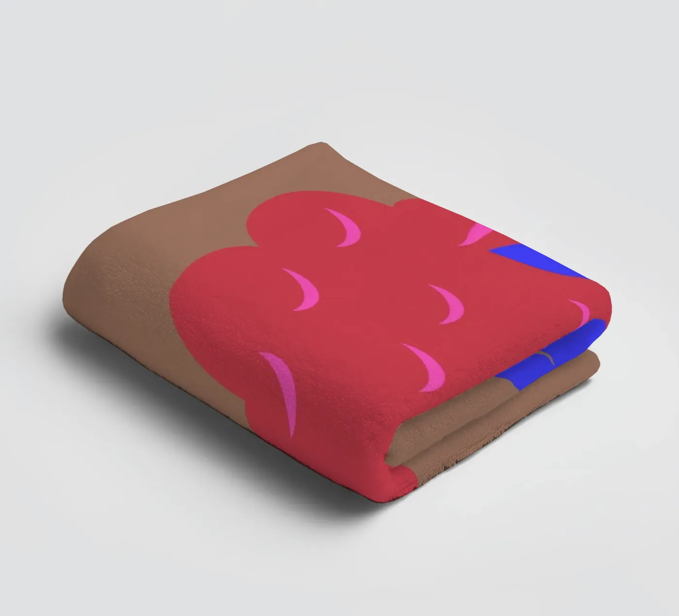 raspberry badhanddoek van FRICKE DESIGN