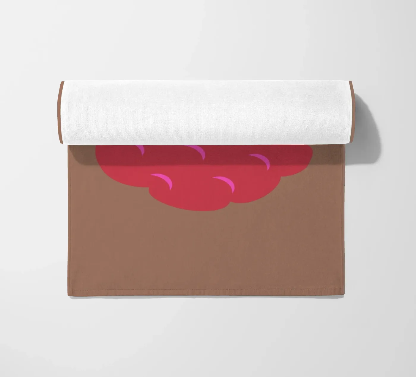 raspberry strandhanddoek van FRICKE DESIGN