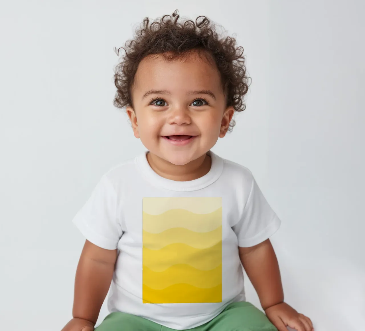 Yellow gradient design maglietta neonato da baobabprintstore
