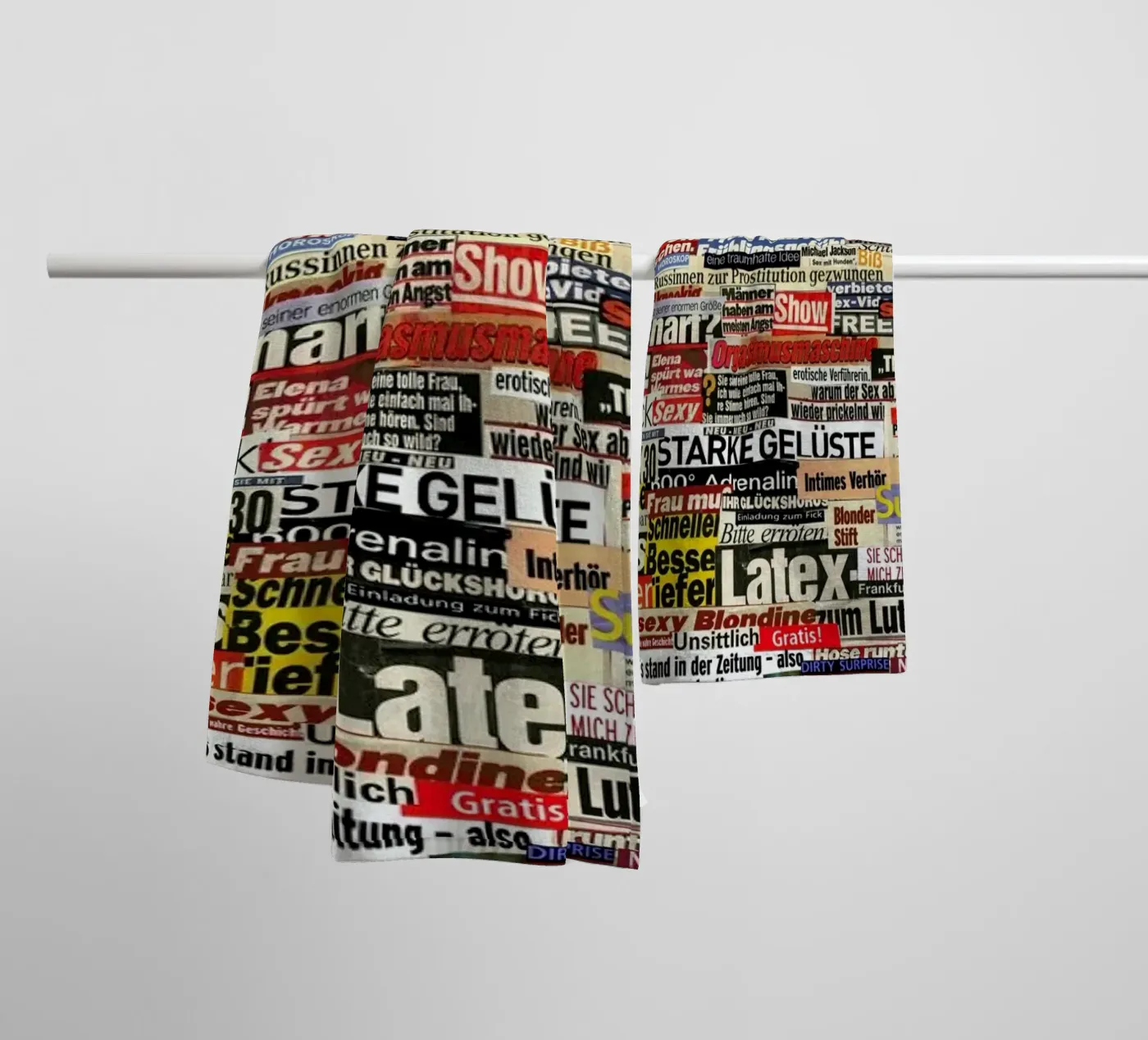 Headlines, 2005 badhanddoek van Gothans Papierwelten