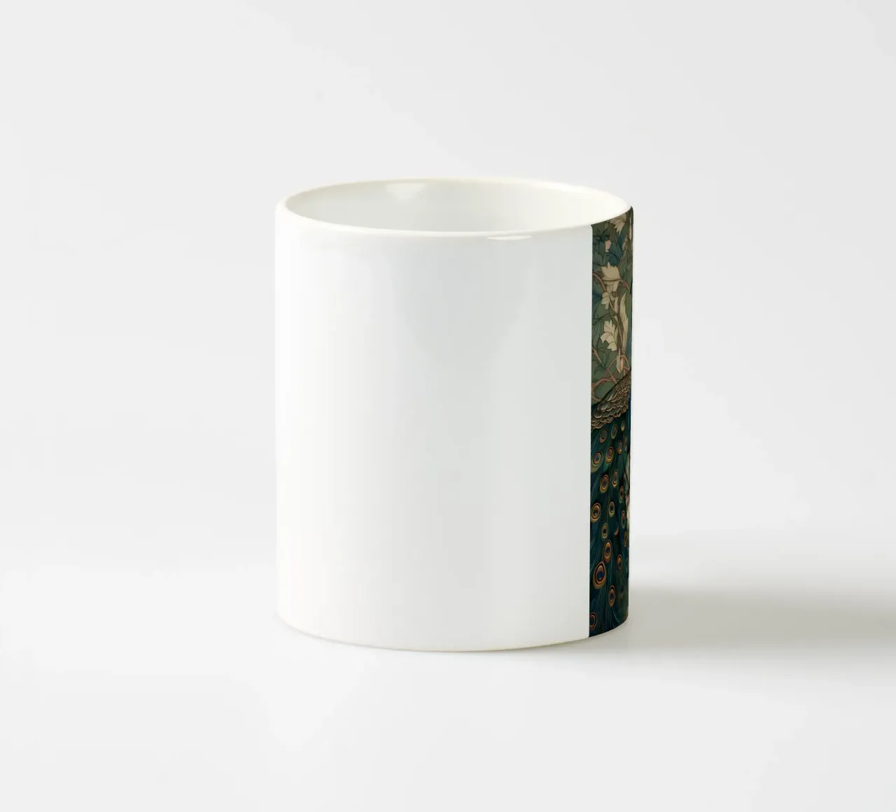 pavone appollaiato su un albero tazza in ceramica da Ropech Shop