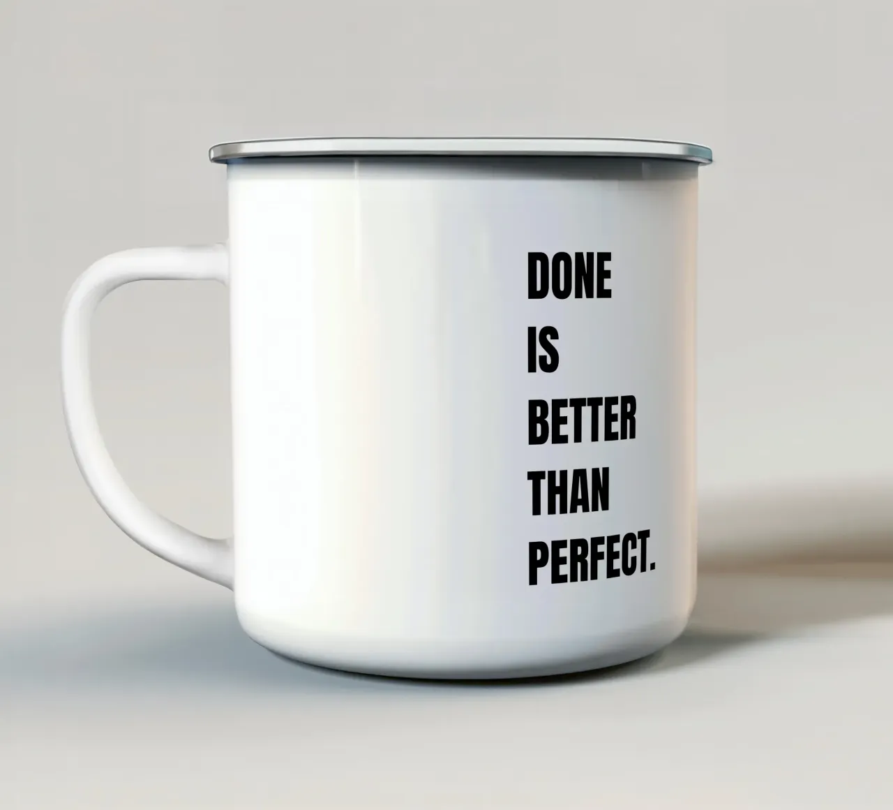 Fatto è meglio di perfetto anpassbare Schrift tazza in smalto da RB-Quotes