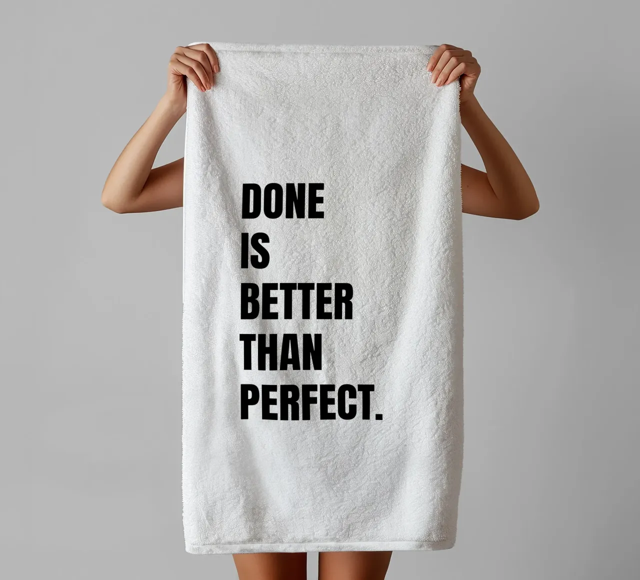 Done is better than perfect asciugamano da bagno da RB-Quotes