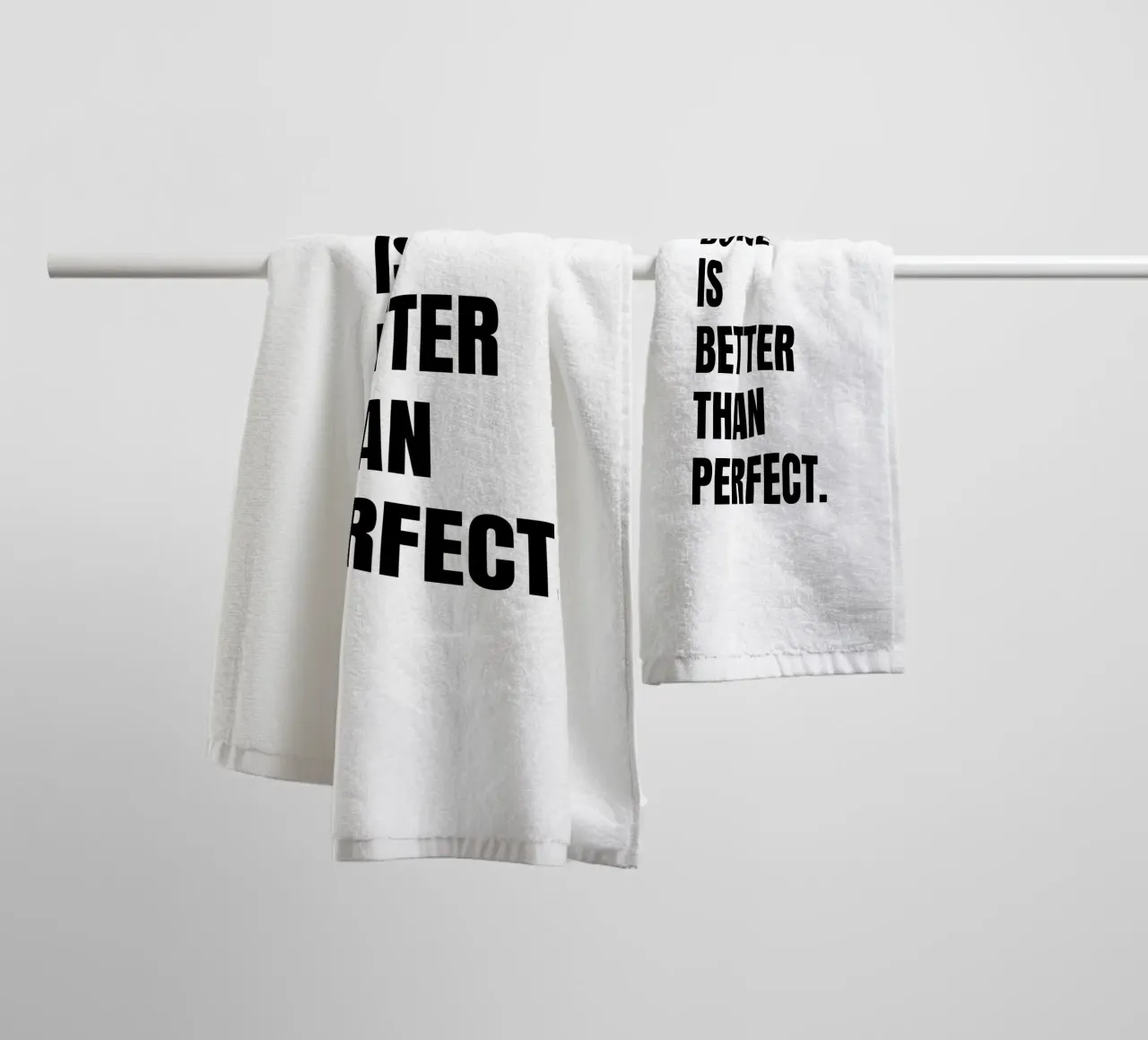 Done is better than perfect anpassbare Schrift towel by RB-Quotes