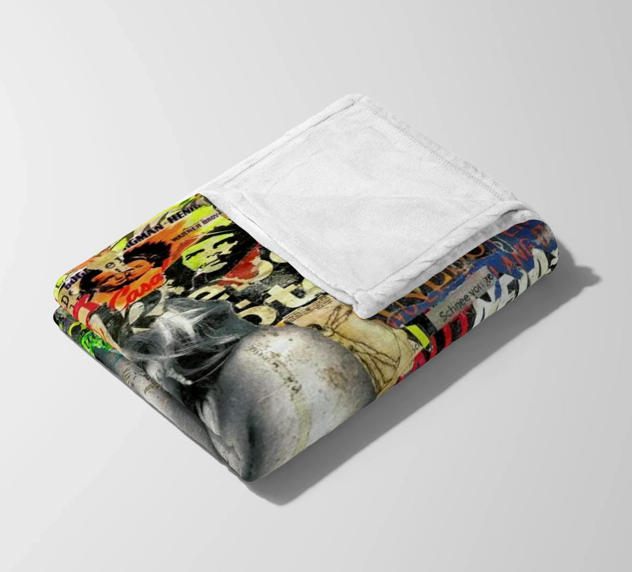 Trashy, 2007 Fleecedecke von Gothans Papierwelten