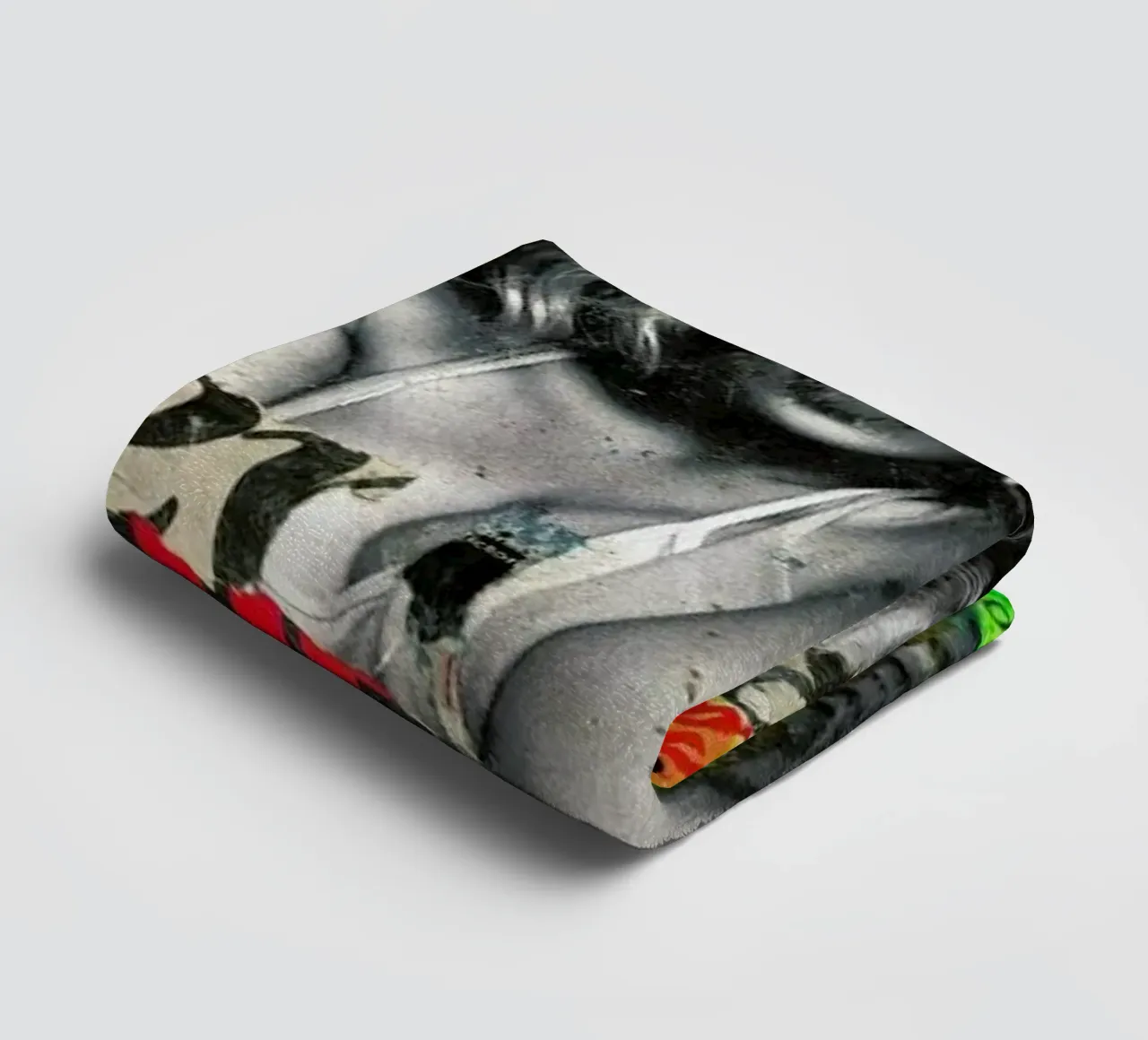 Trashy, 2007 towel by Gothans Papierwelten