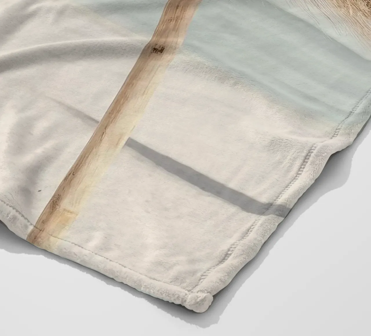 Coastal Calm – Minimalist Beach Photography coperta in pile da Vela Luna