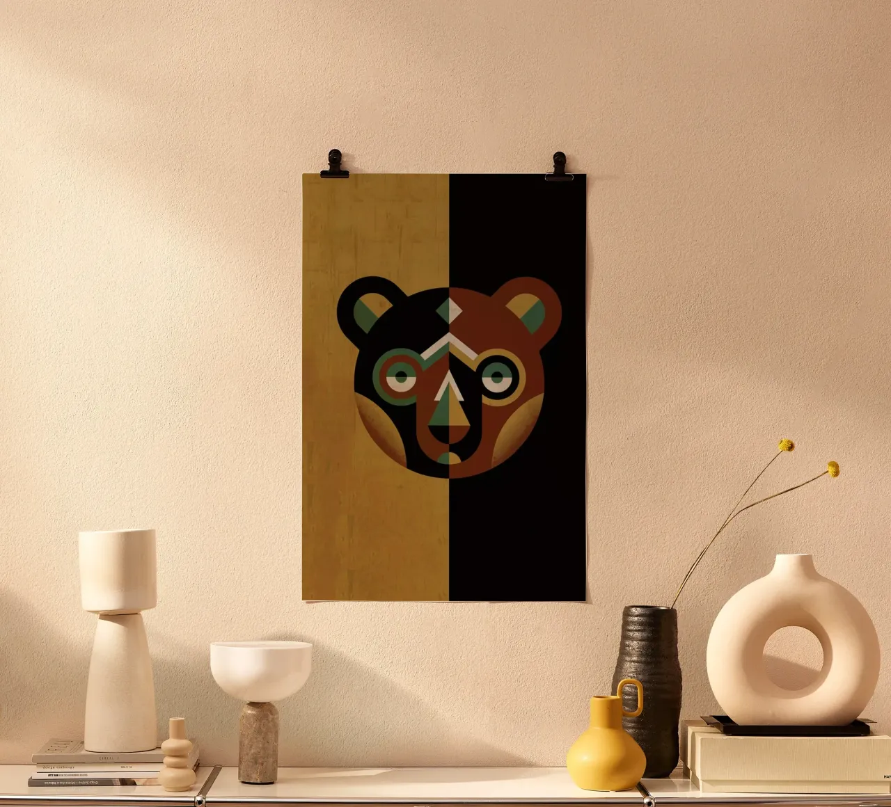 Bear poster con telaio in plastica da Oscar Odd Diodoro