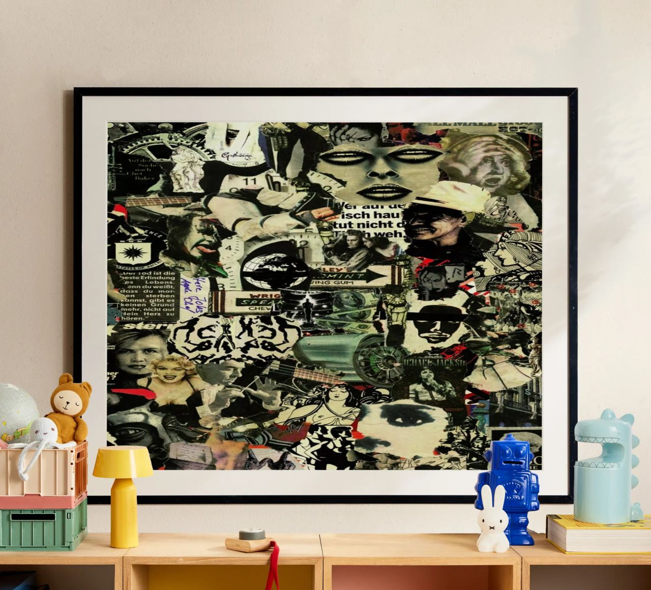 Tracks, 2010 poster by Gothans Papierwelten