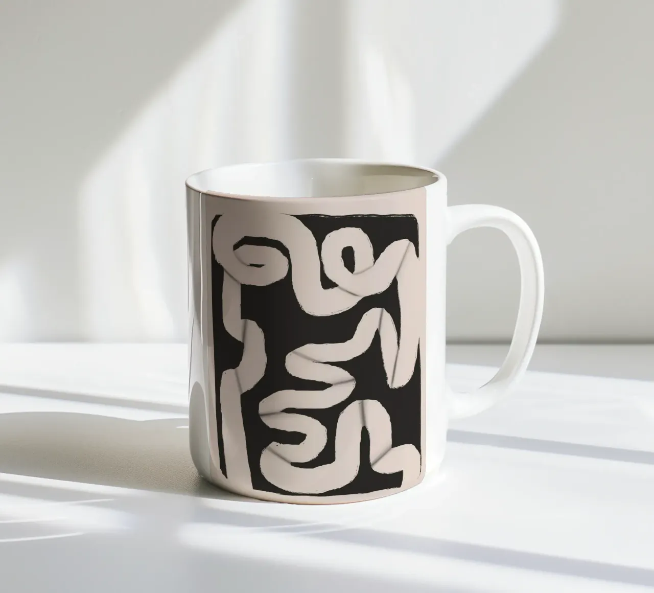 Striscia di carta astratta 06 tazza in ceramica da Little Dean