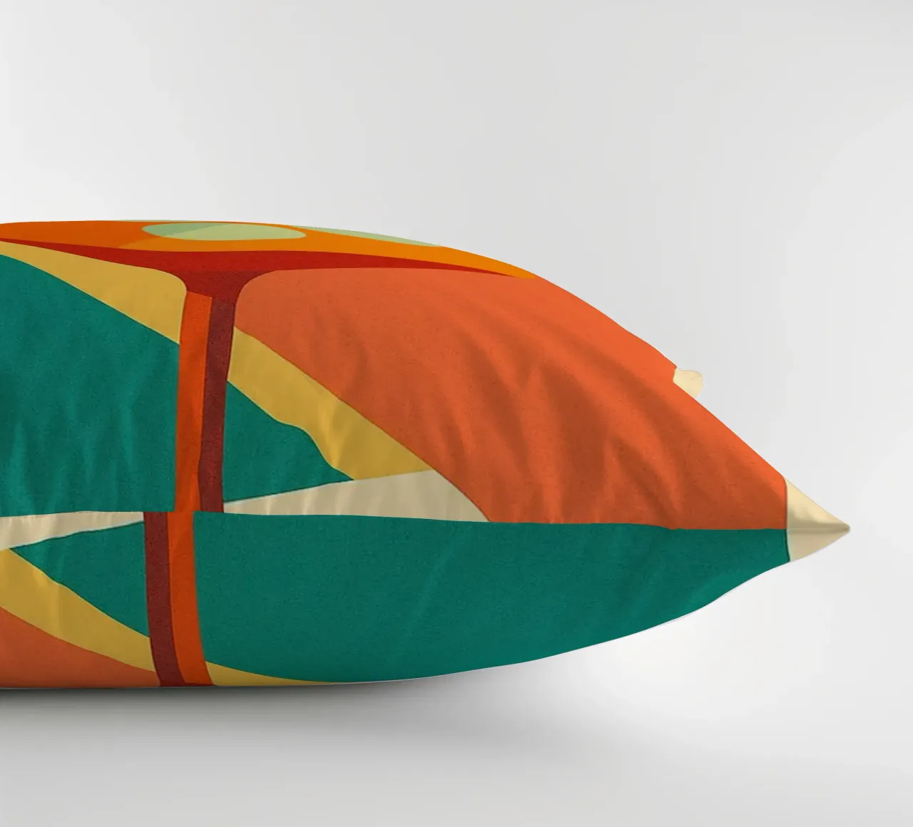 SPRITZ - An arty version of the iconic aperitif decorative cushion by Boissons - Affiches & posters - Retro