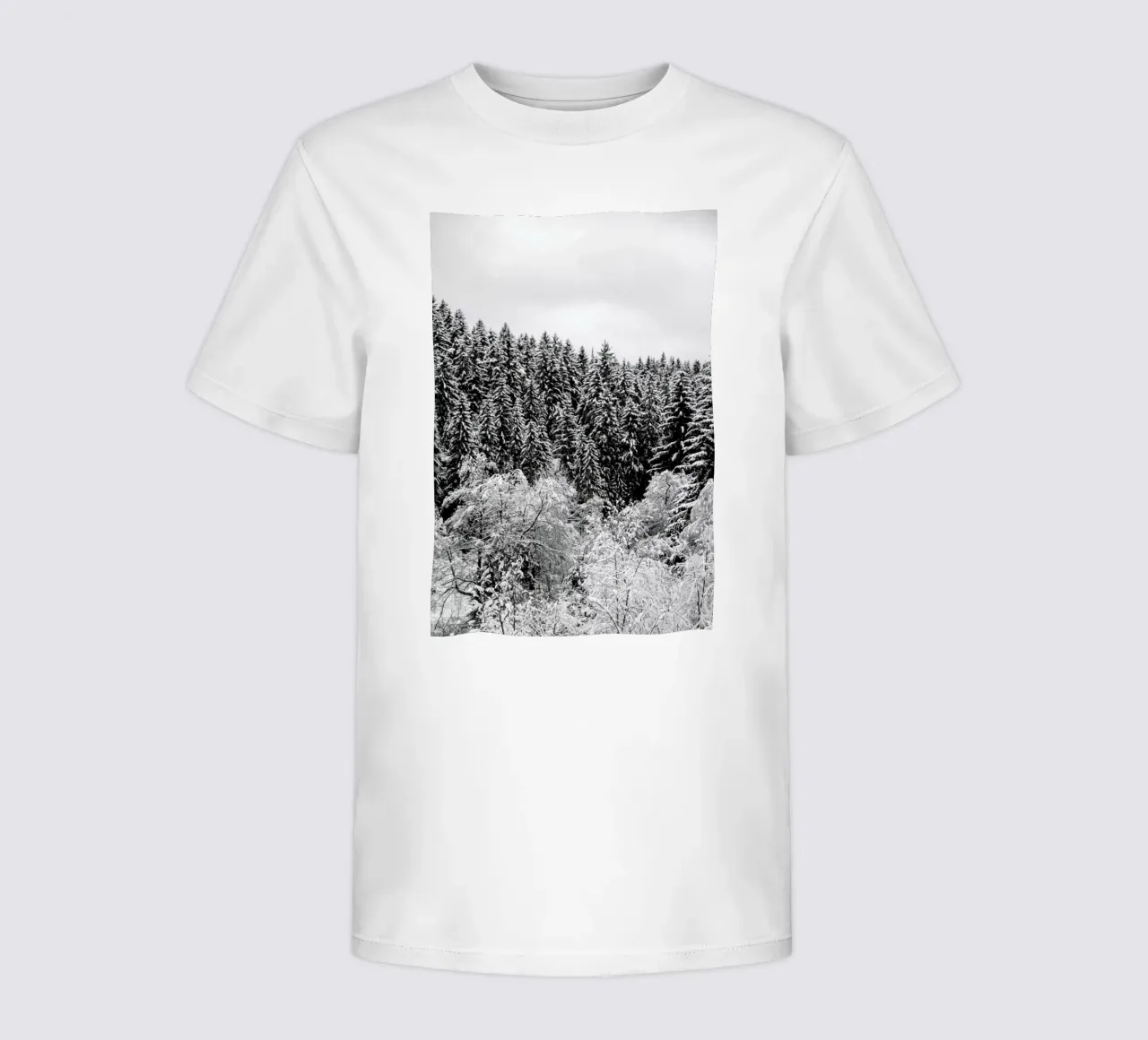 In The Forest t-shirt bambini da Studio Nahili