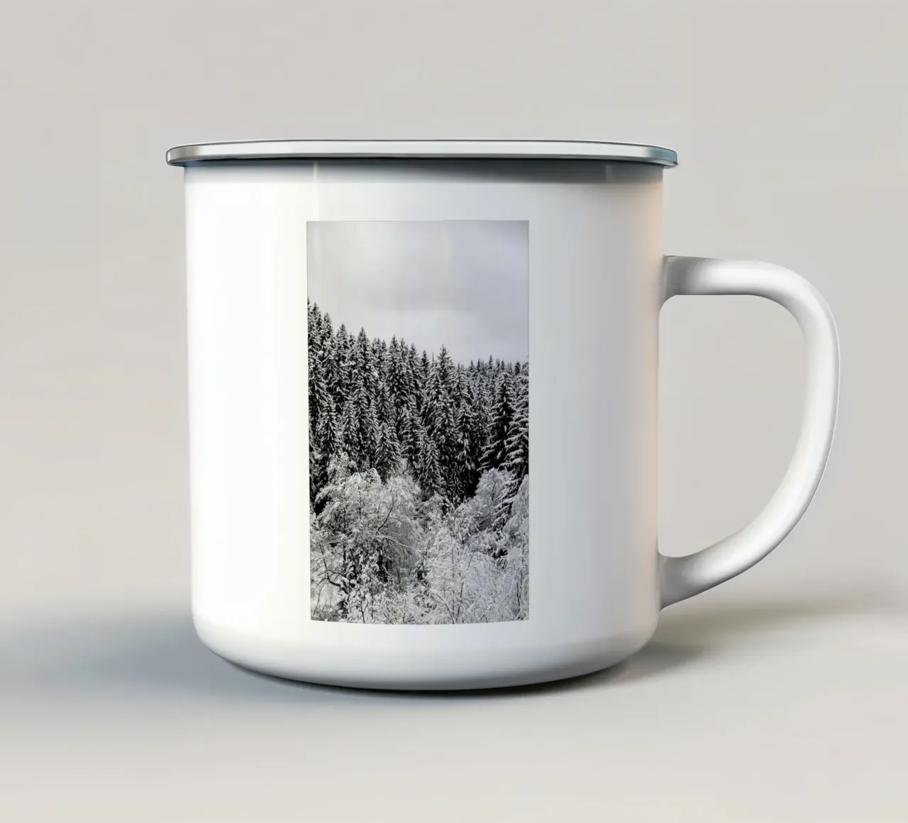 In The Forest taza de esmalte de Studio Nahili