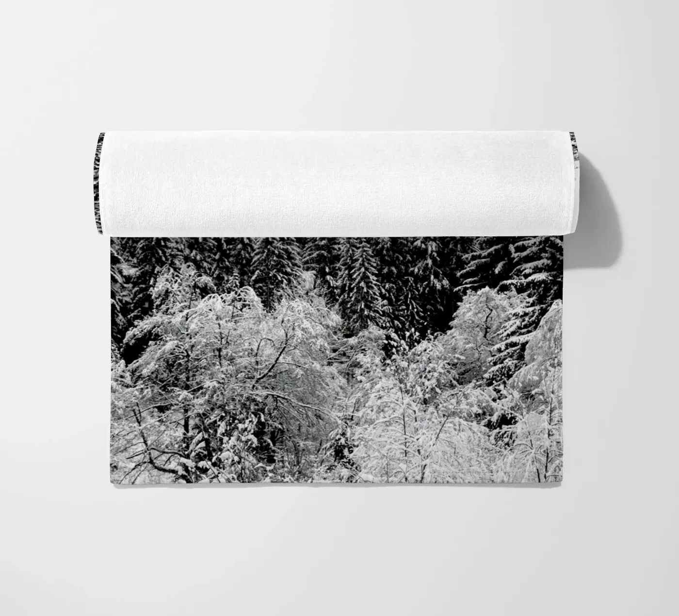 In The Forest telo mare da Studio Nahili