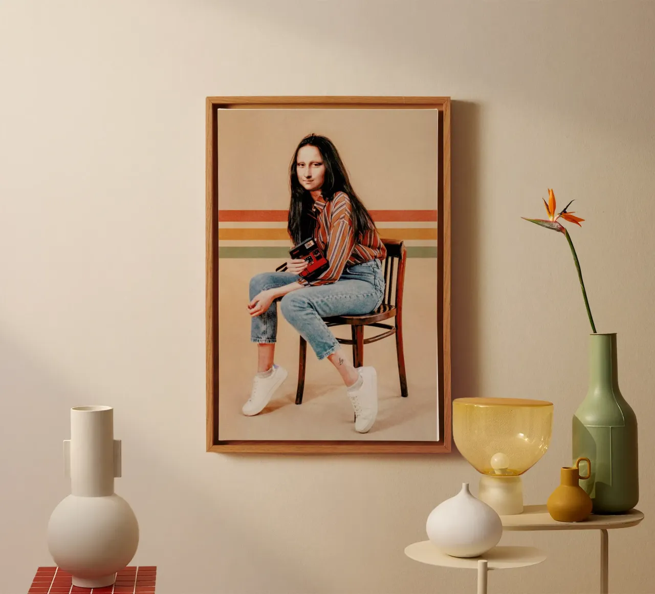Retro Mona tela con Cornice a cassetta da Jonas Loose