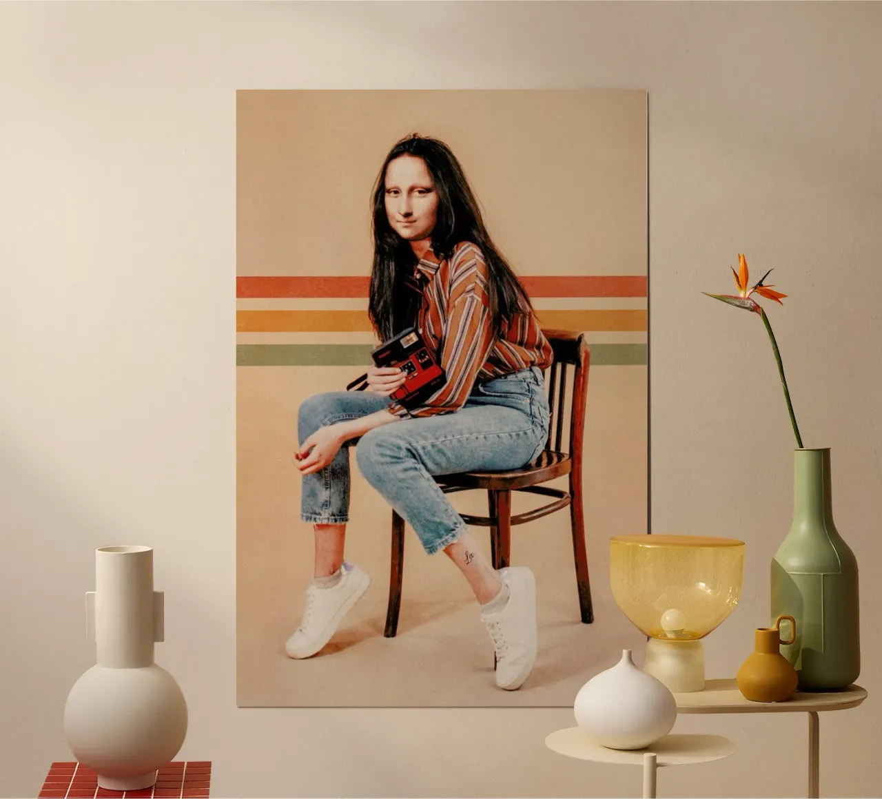 Retro Mona poster con telaio in plastica da Jonas Loose
