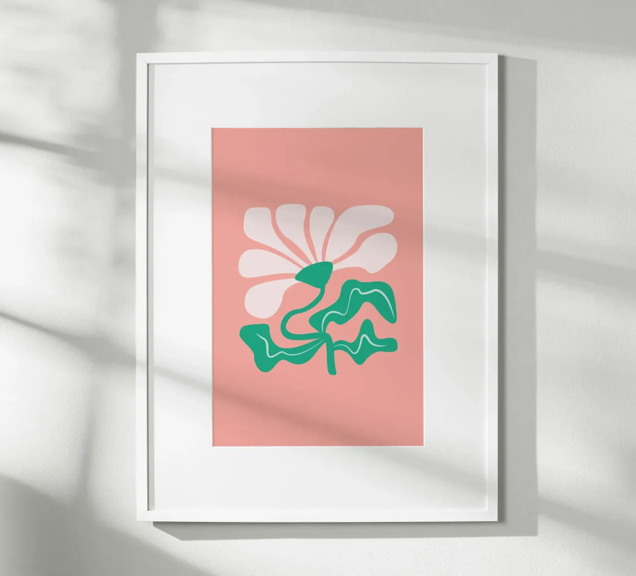 Bold Curvy Flower apricot poster con telaio in legno da karenmenzenbach