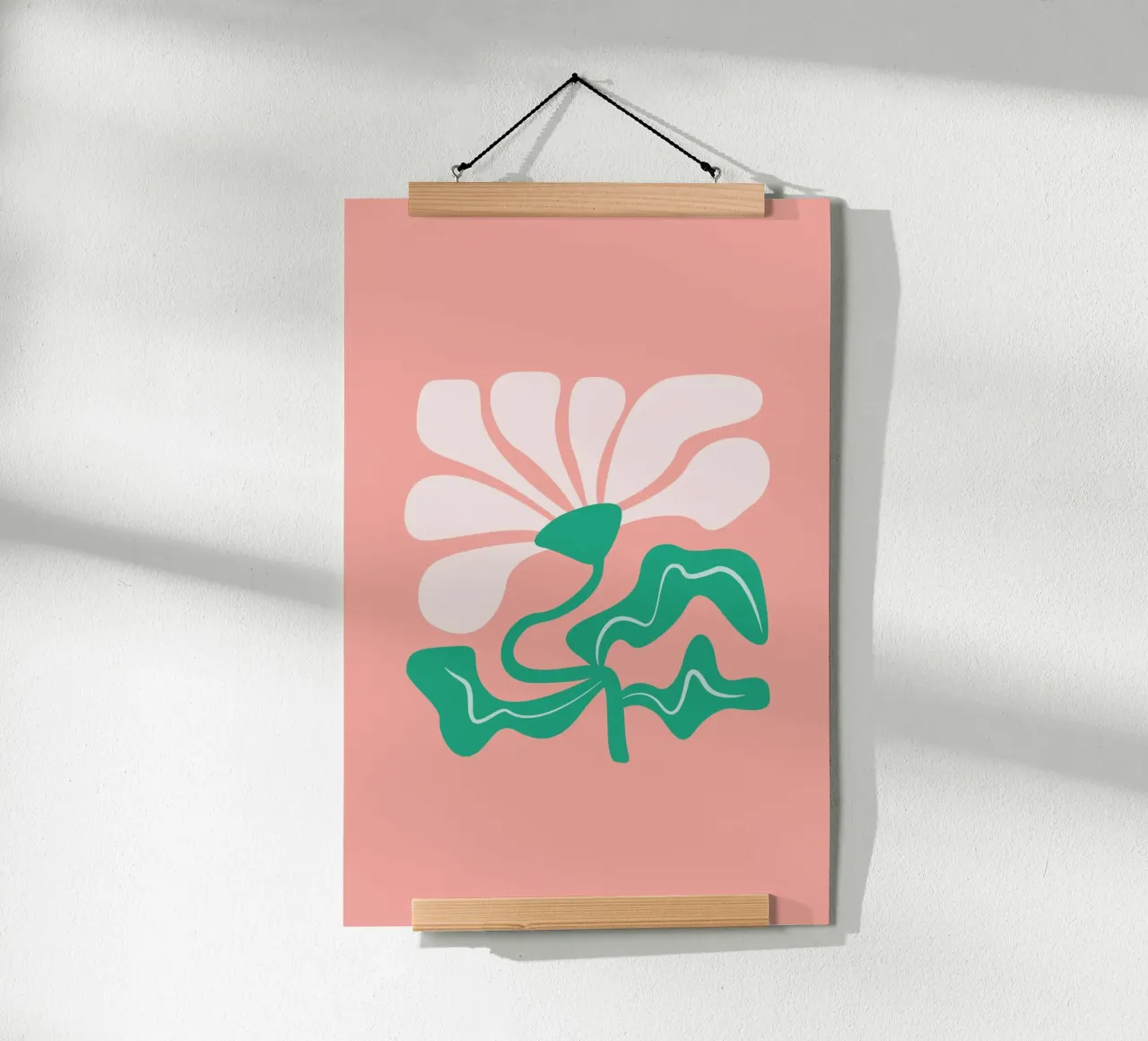 Bold Curvy Flower apricot poster con telaio in legno da karenmenzenbach