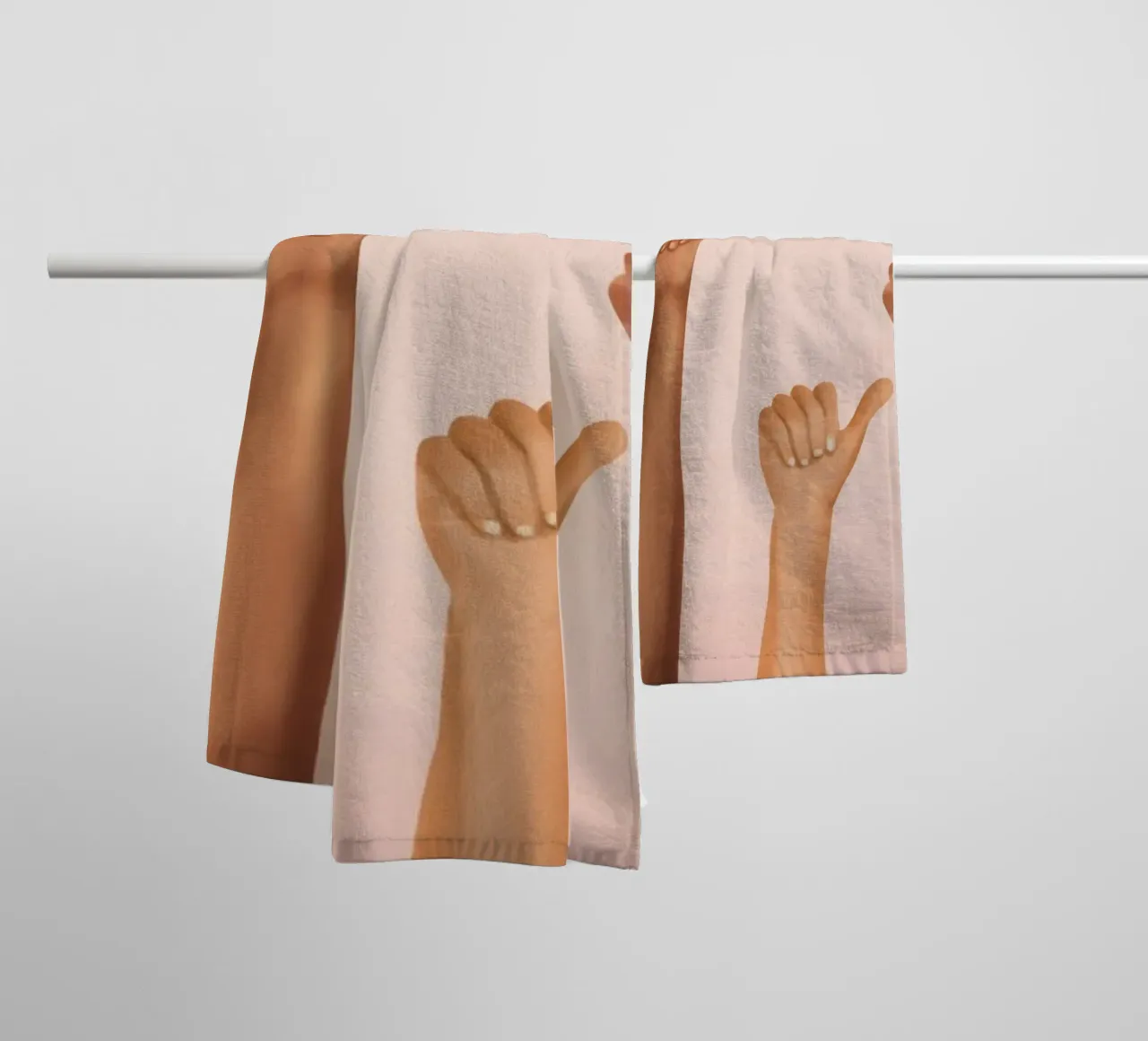 Thumbs Up! asciugamano da bagno da Nadjaa
