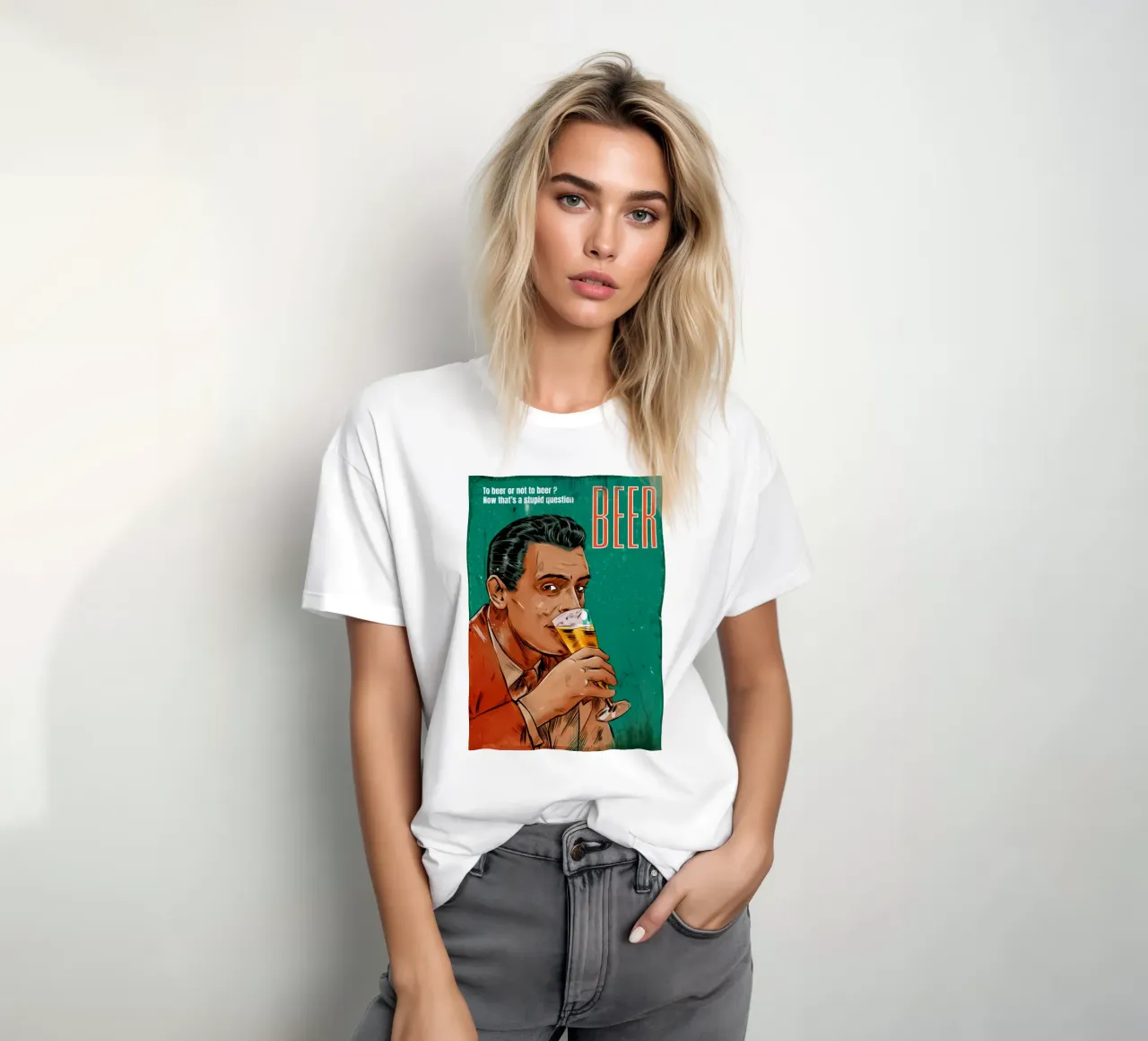 Un uomo rappresenta un ritratto di birra t-shirt da Jodie Art