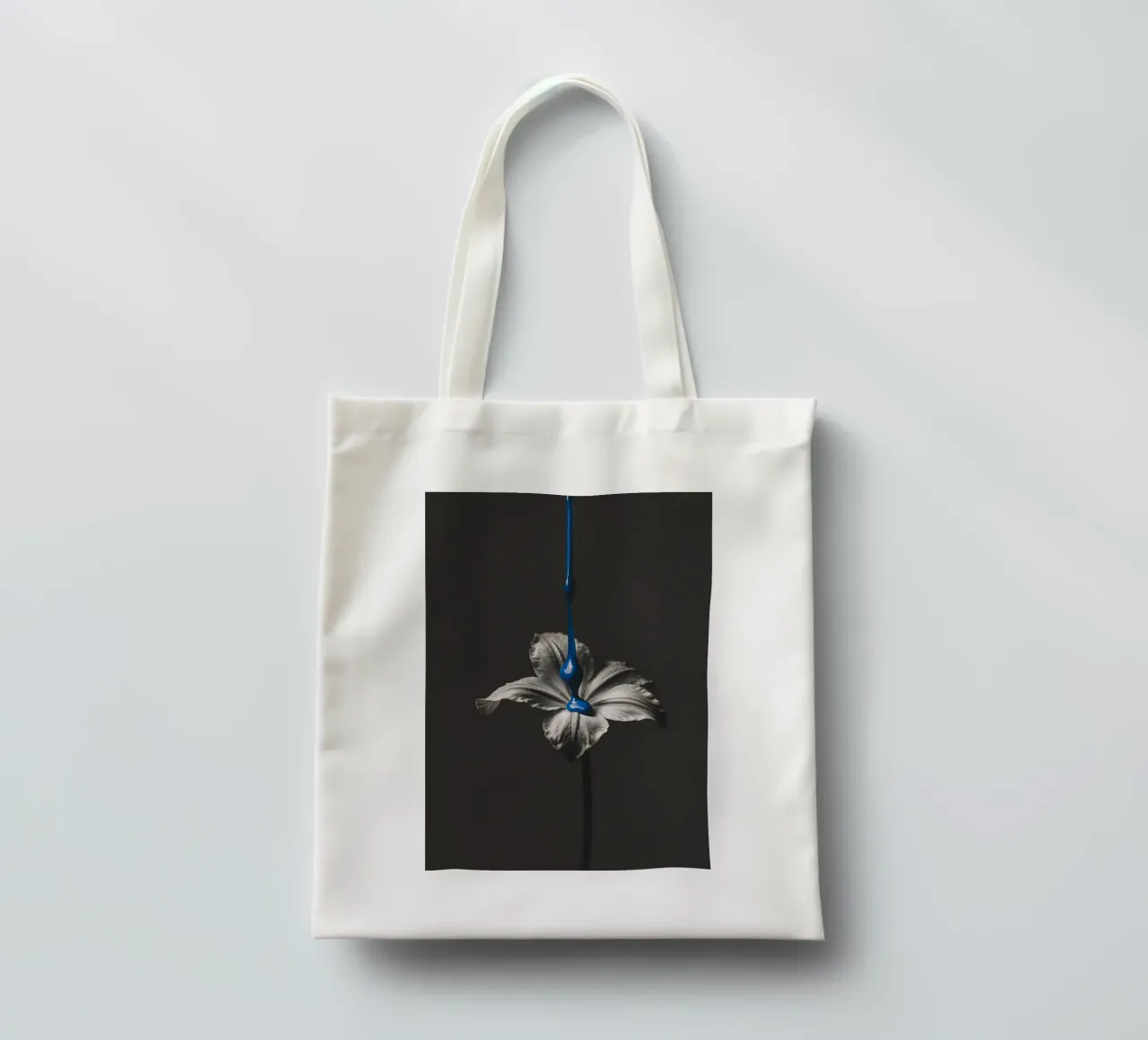 Blue Bloom borsa in juta da BLICKPUNKT